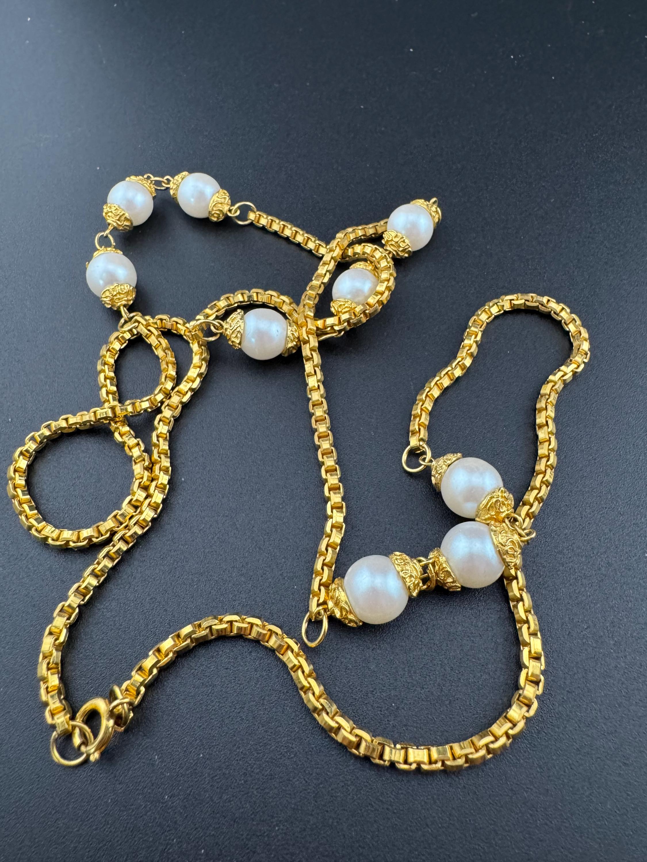 faux white pearl chunky beaded station box chain link long necklace Vintage gold tone