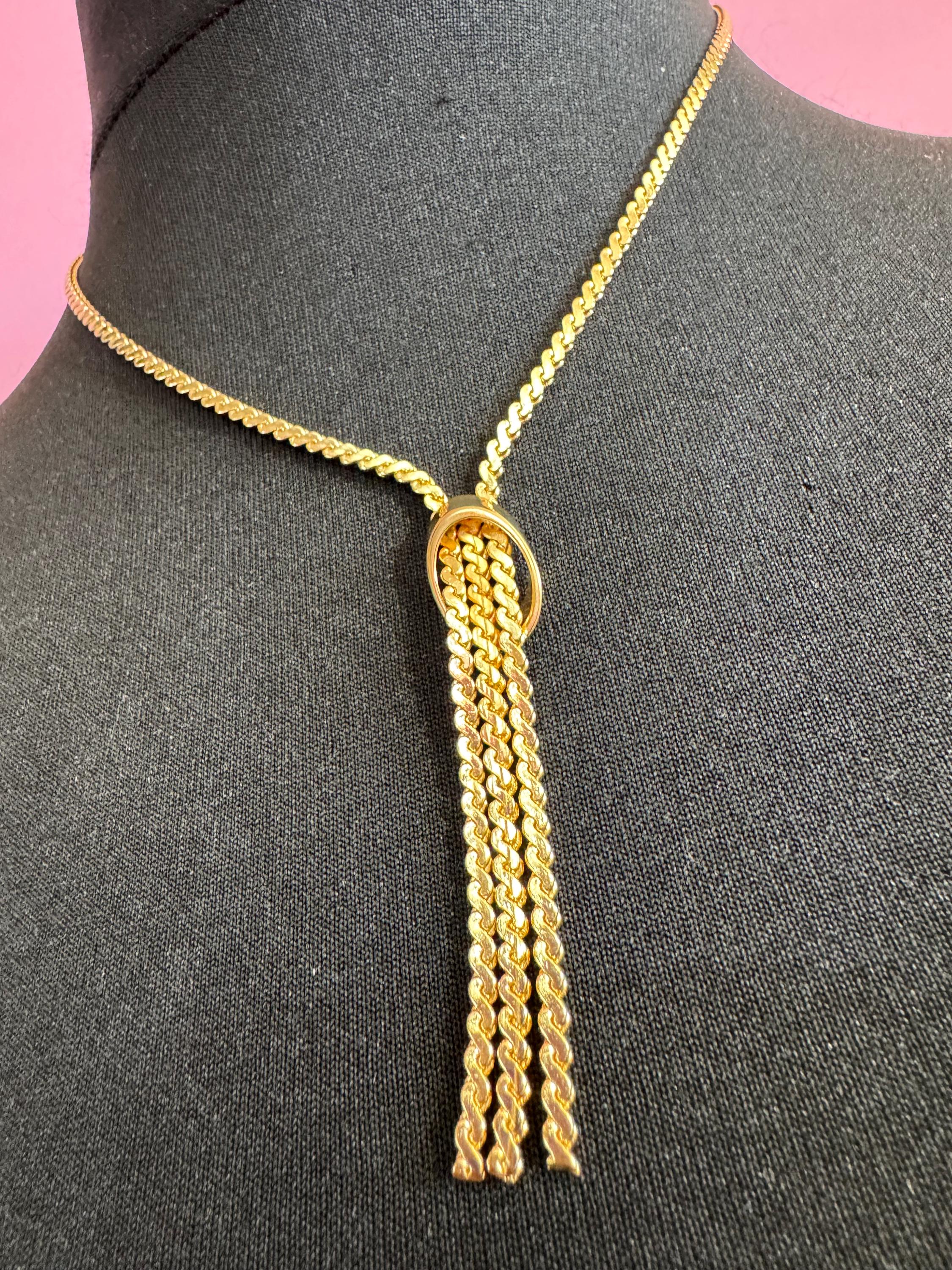 45cm Vintage 1970s serpentine chain gold plated lariat negligee drop necklace old shop stock