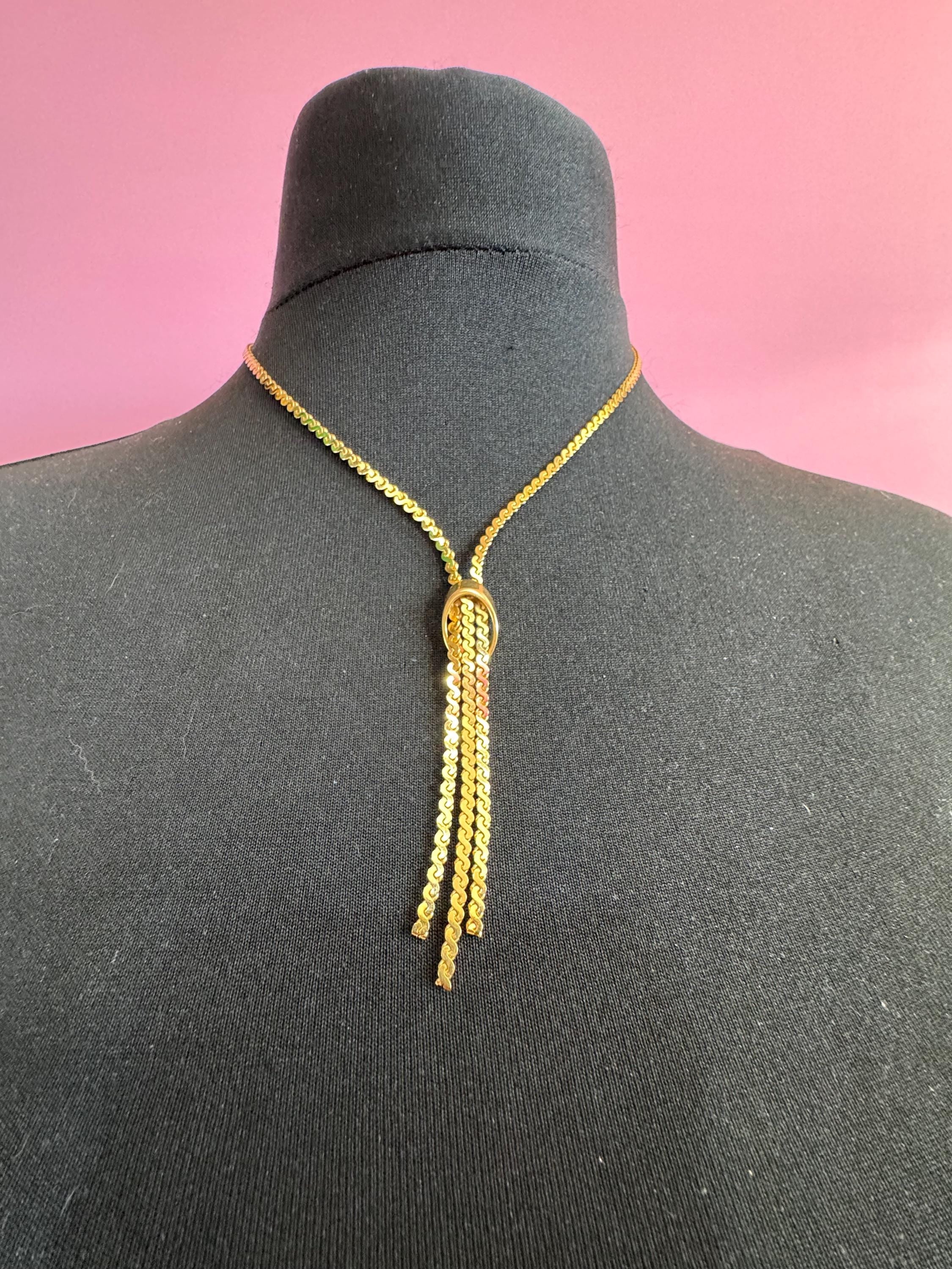 45-50cm Vintage 1970s serpentine chain gold plated lariat negligee drop necklace old shop stock