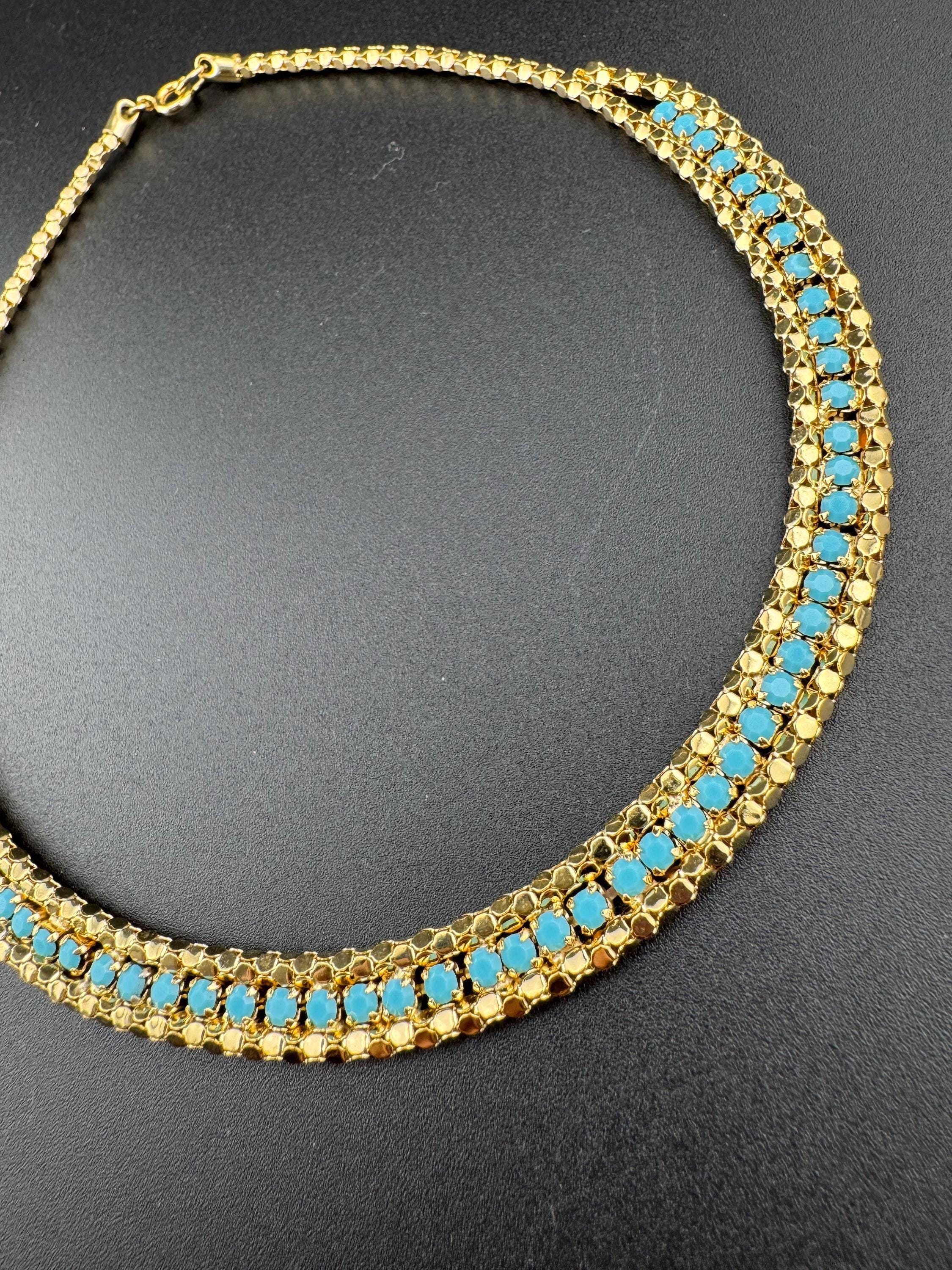 Petite 38.5cm Vintage 1960s gold tone mesh chain choker necklace turquoise stones