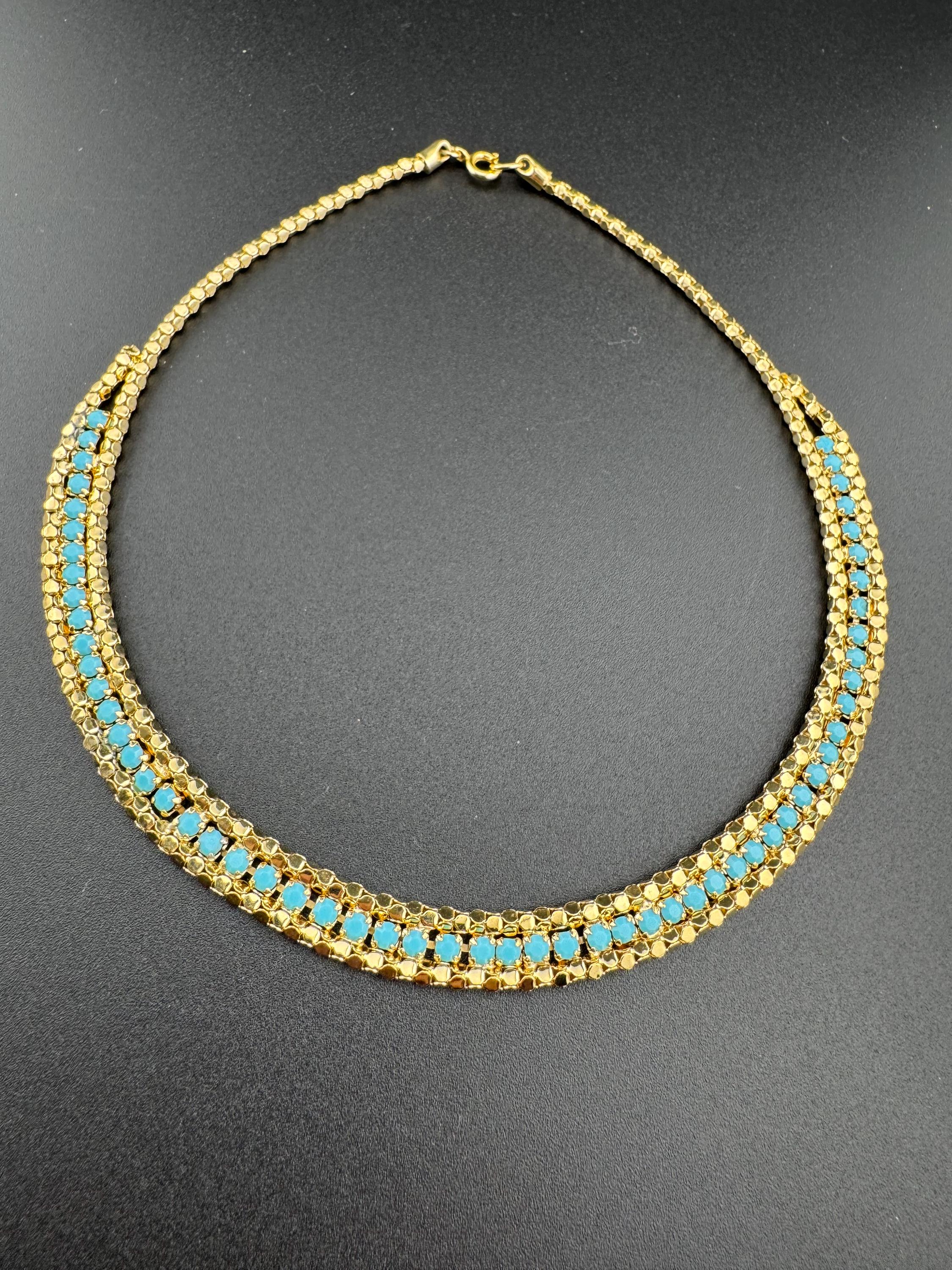 Petite 38.5cm Vintage 1960s gold tone mesh chain choker necklace turquoise stones