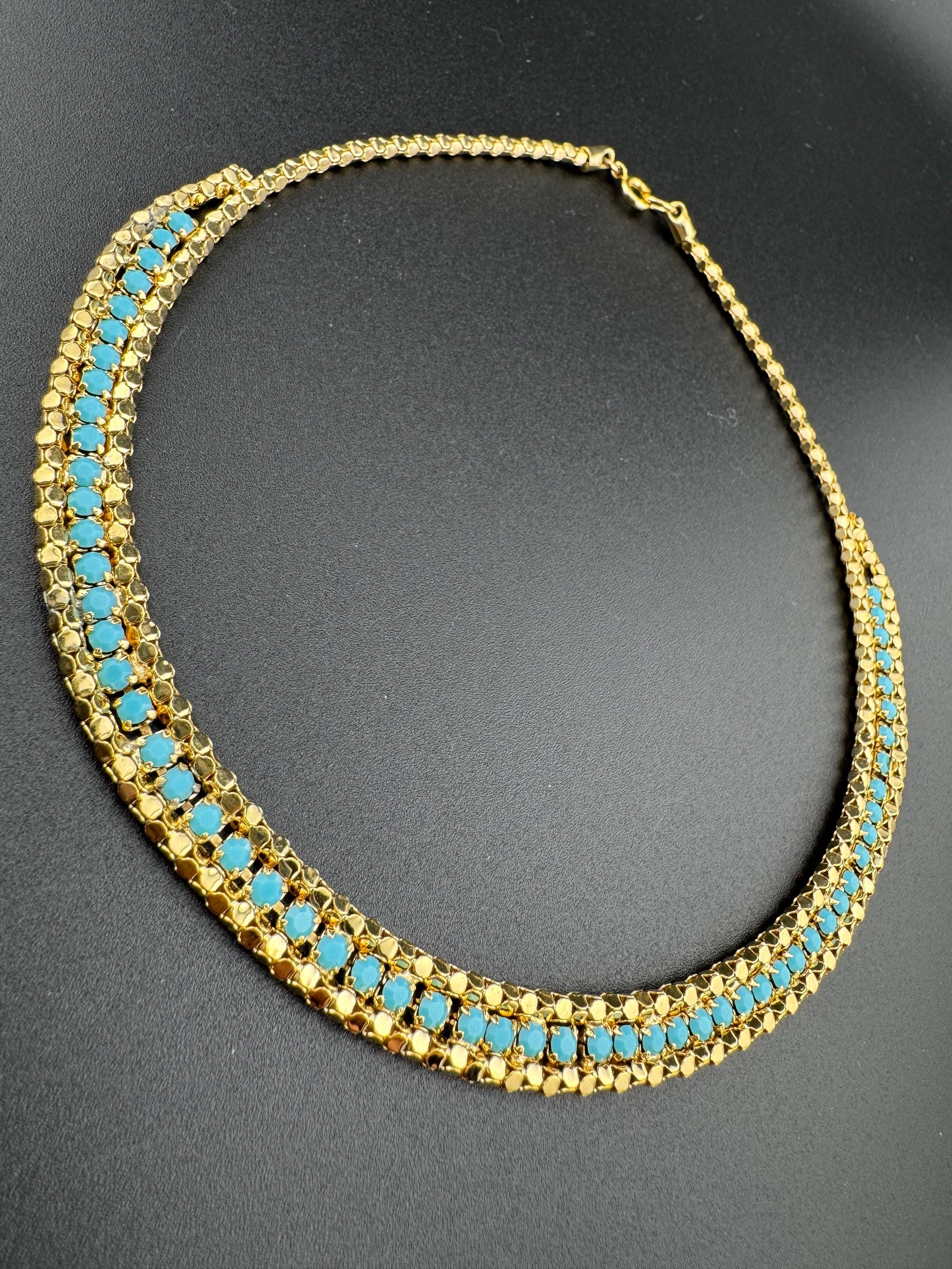 Petite 38.5cm Vintage 1960s gold tone mesh chain choker necklace turquoise stones