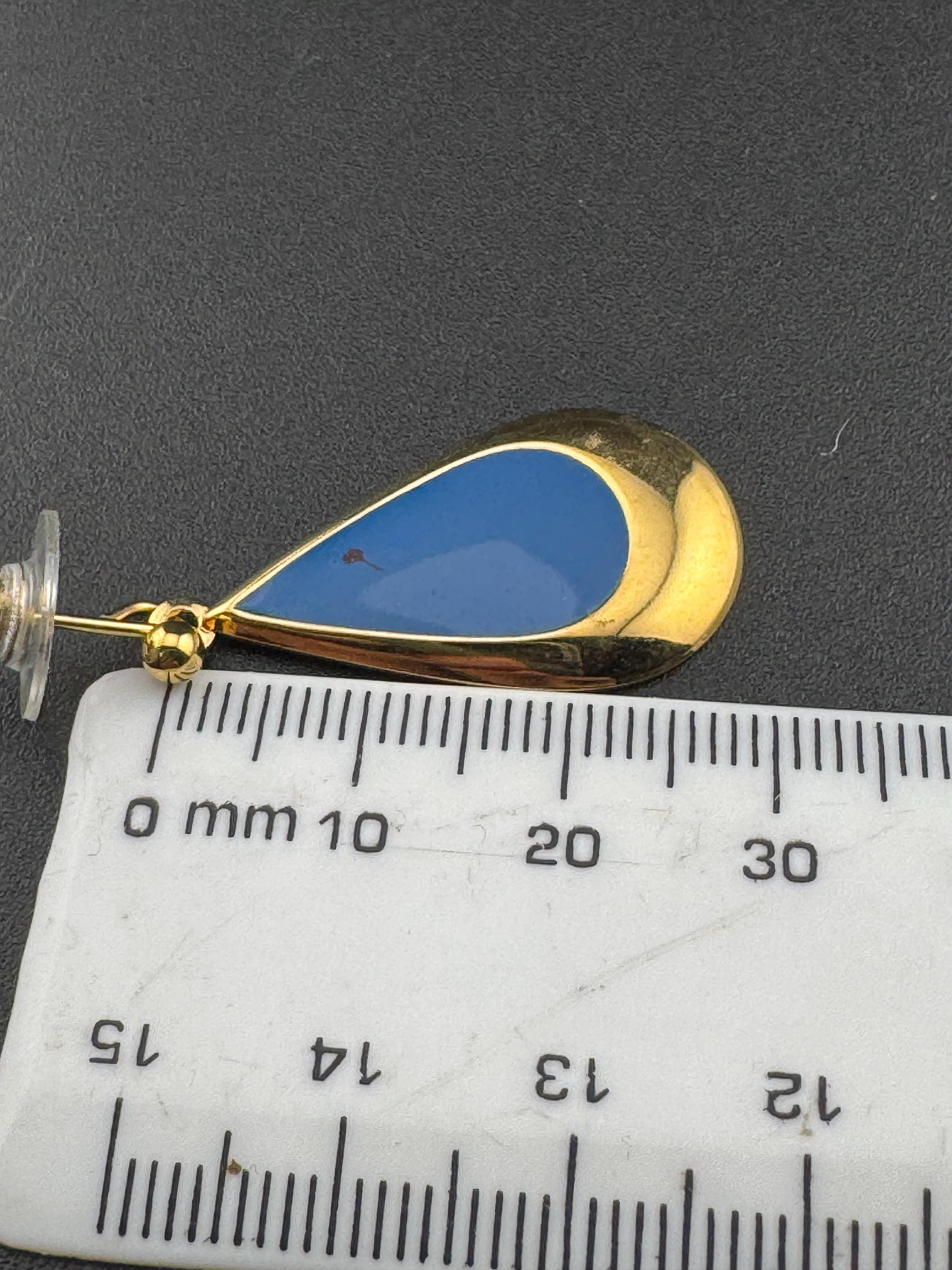 Vintage 80s blue enamel gold tone dangly drop earrings for pierced ears unworn