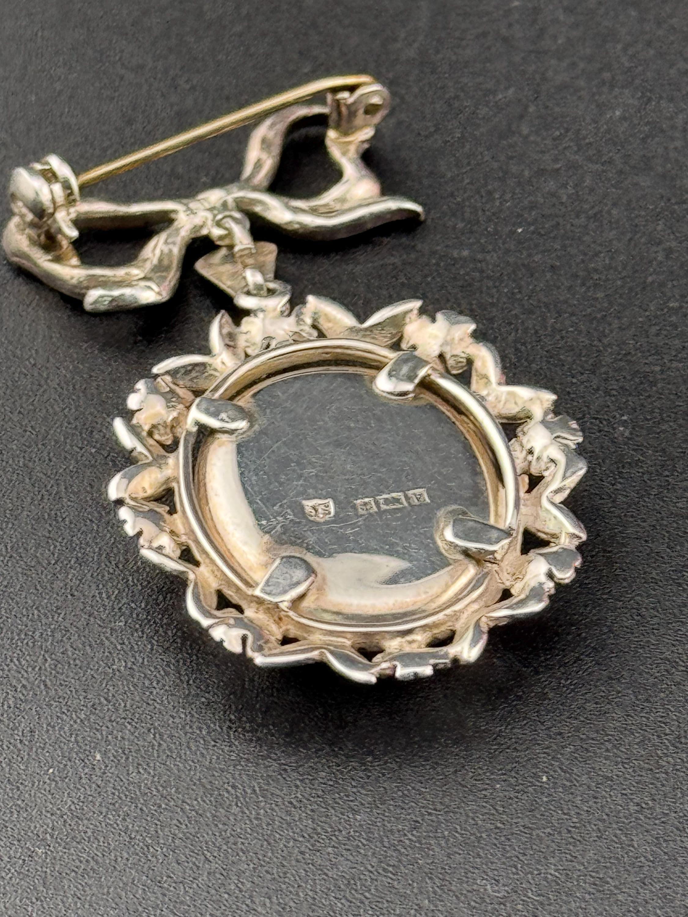 Large vintage 925 Sterling silver photo picture locket pendant brooch