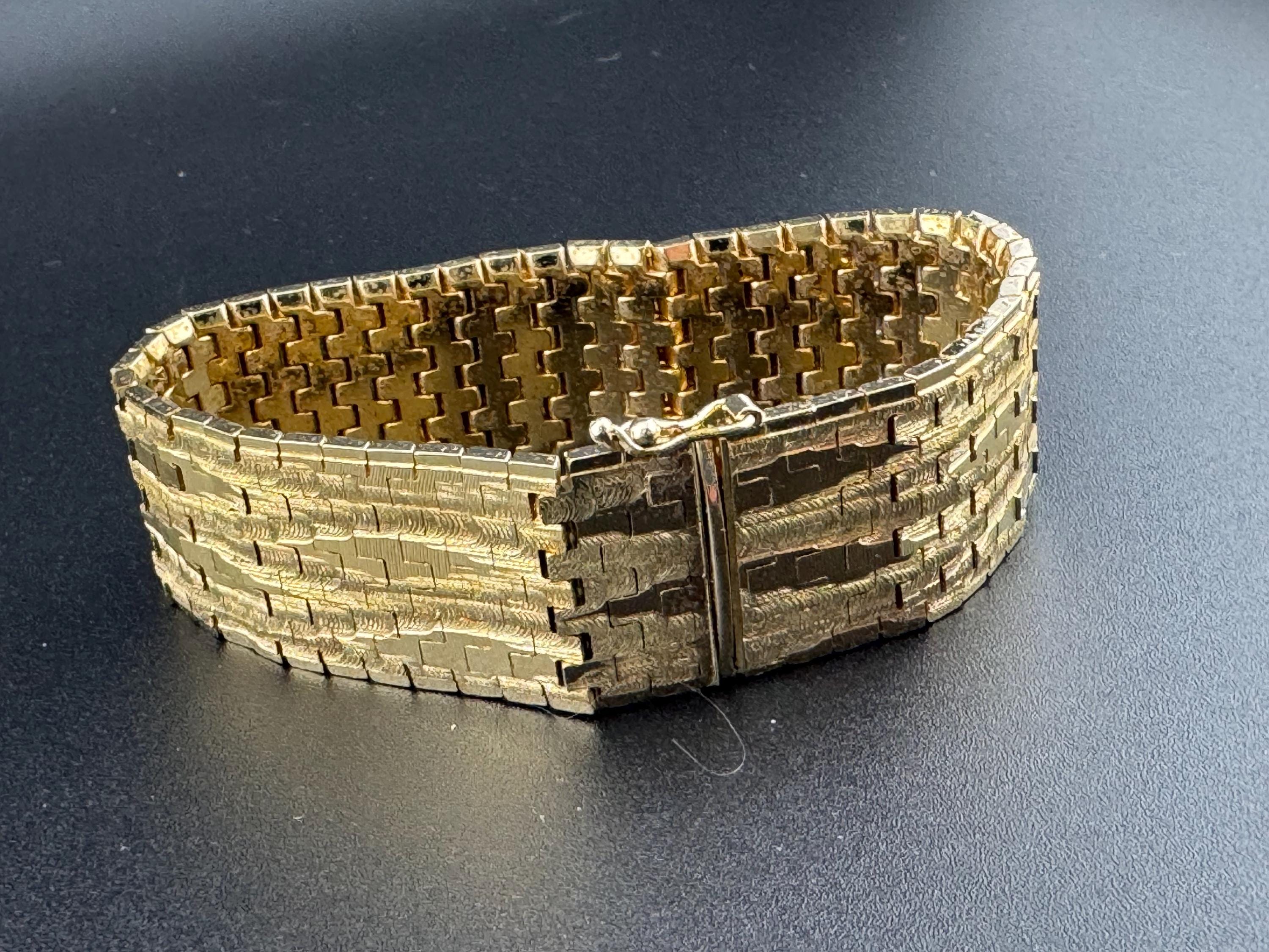 1970s articulated flat stamped Italy plaque gold plated cuff wrap bracelet 19.5cm long x 2cm Italian