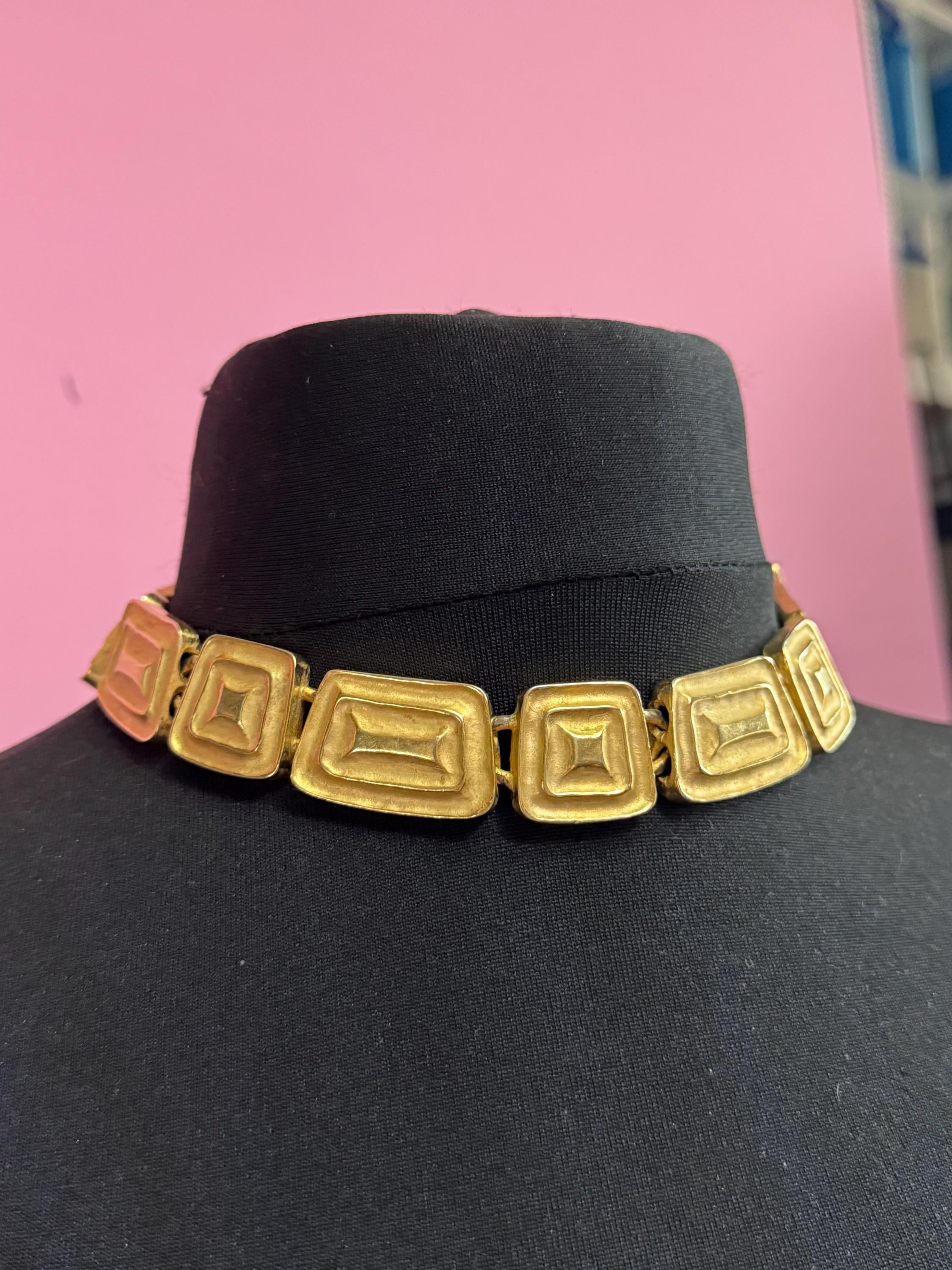 Retro Matt yellow gold tone Etruscan style chunky chain collar necklace 43cm