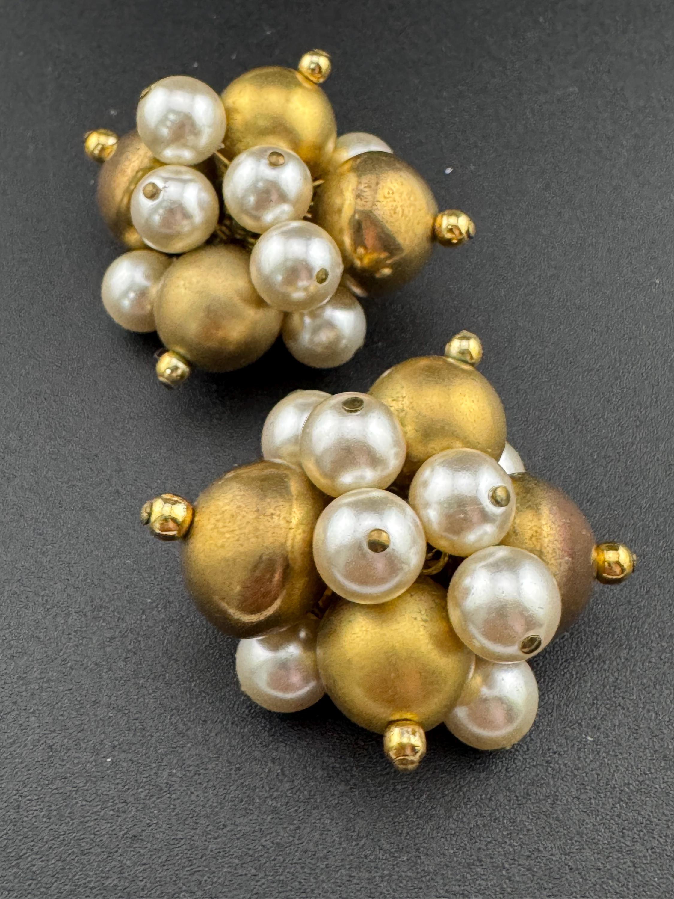 oversized 3cm round Vintage cluster faux Pearl gold beaded Clip on Statement Earrings