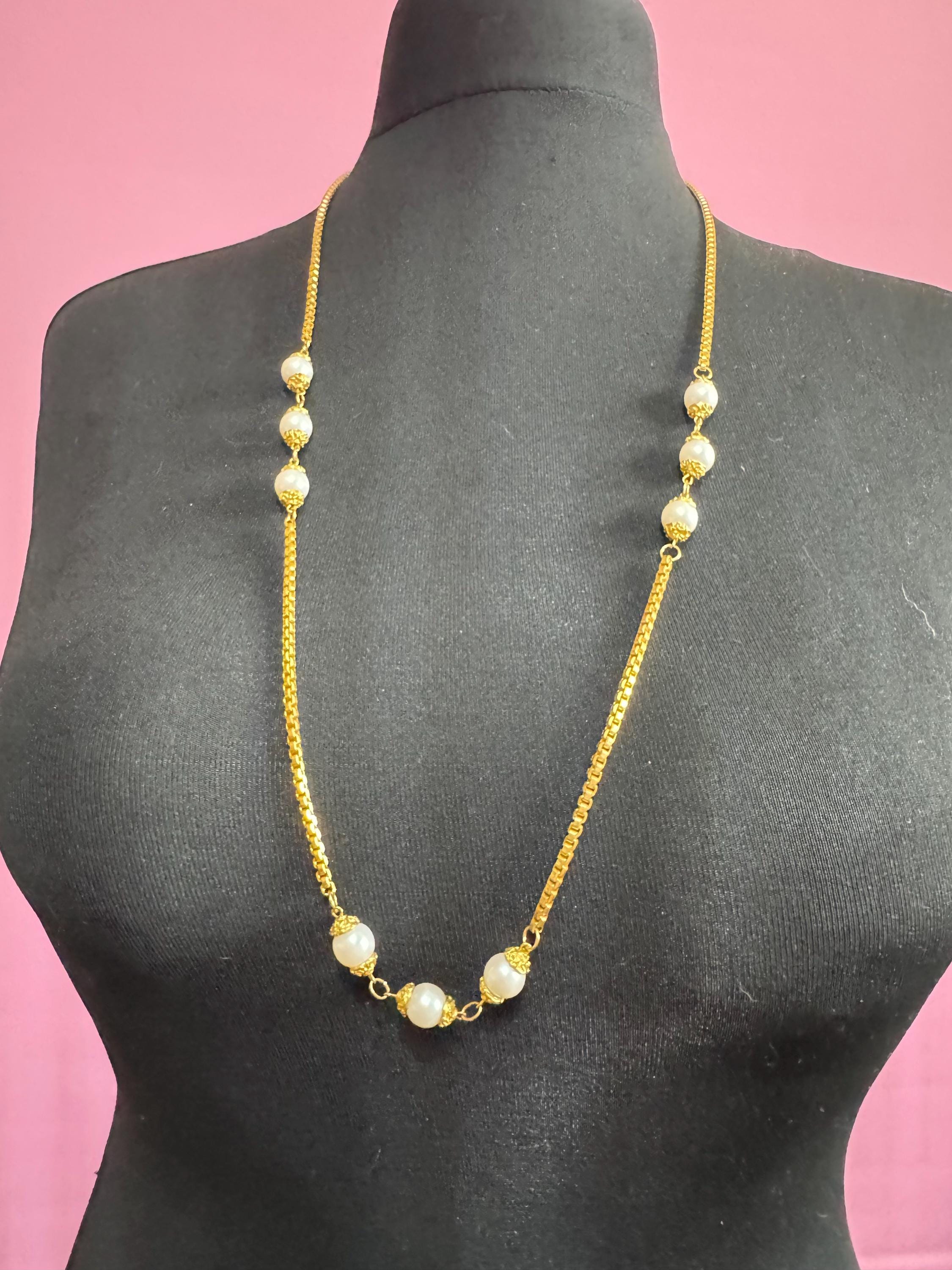 faux white pearl chunky beaded station box chain link long necklace Vintage gold tone