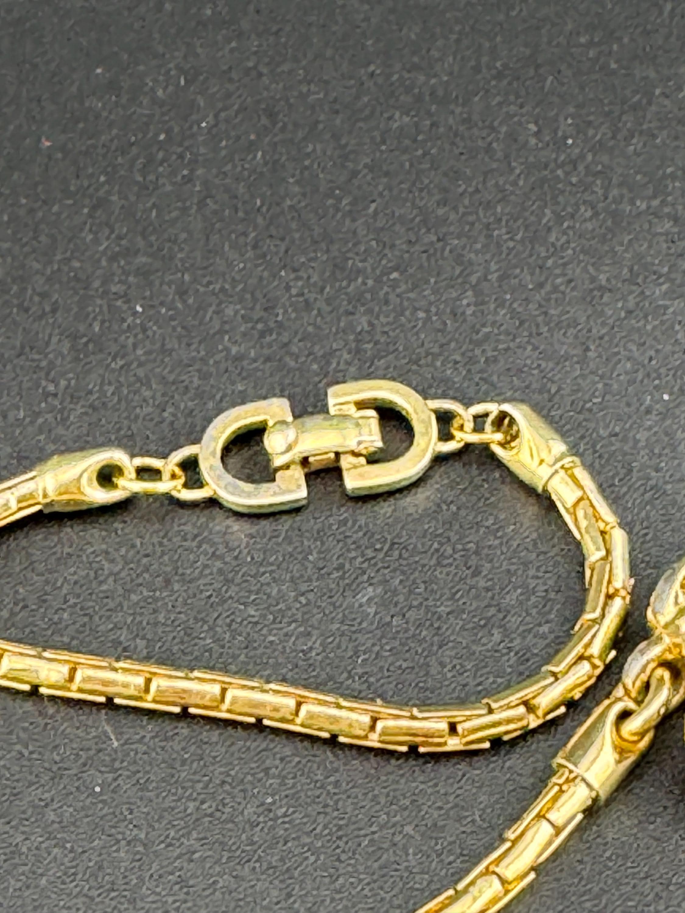 signed Christian Dior Designer vintage chunky 90cm long ornate gold tone heavy chain link flapper length necklace