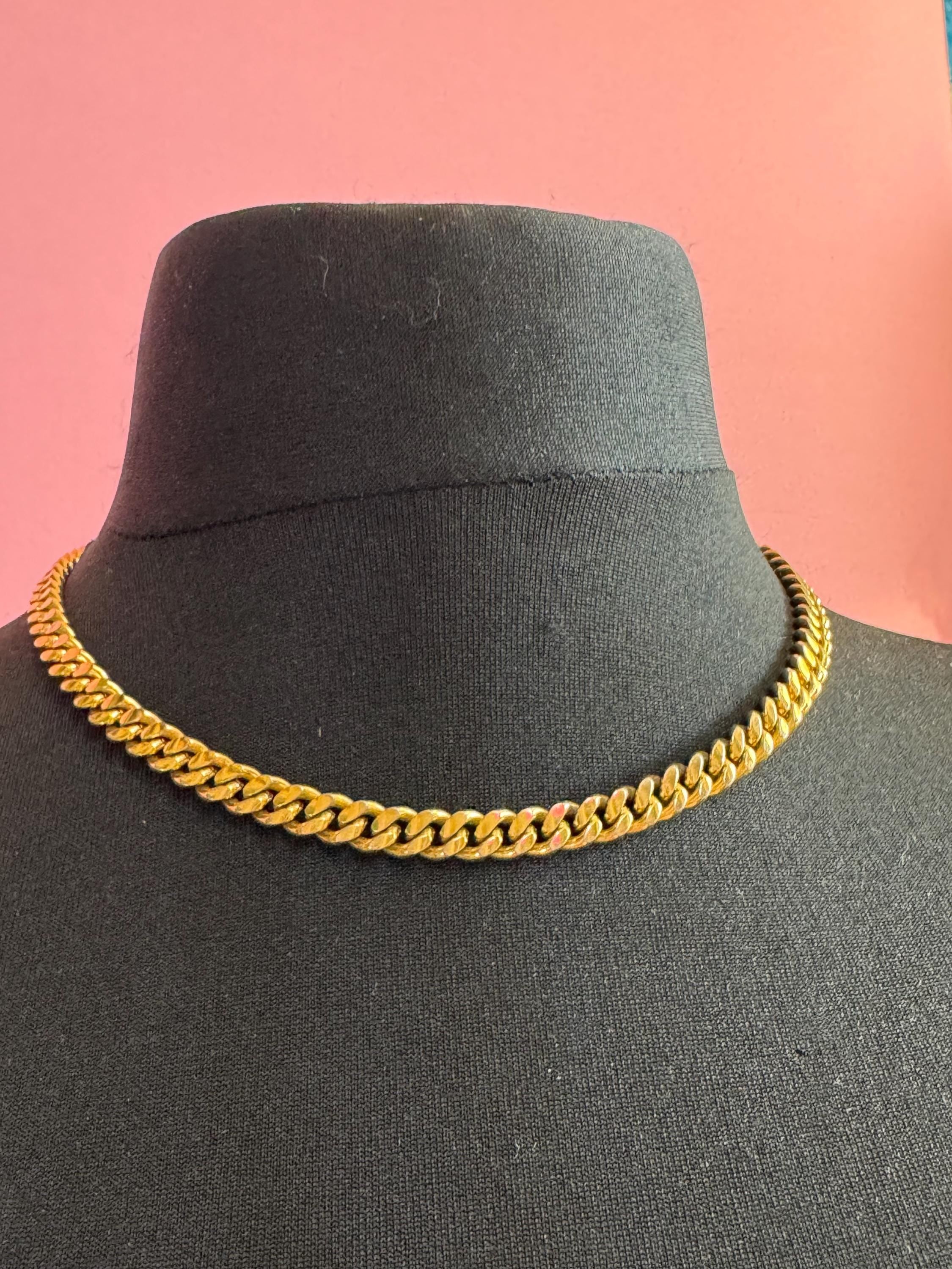 Signed MONET high end vintage gold tone chunky flat curb chain necklace 46cm