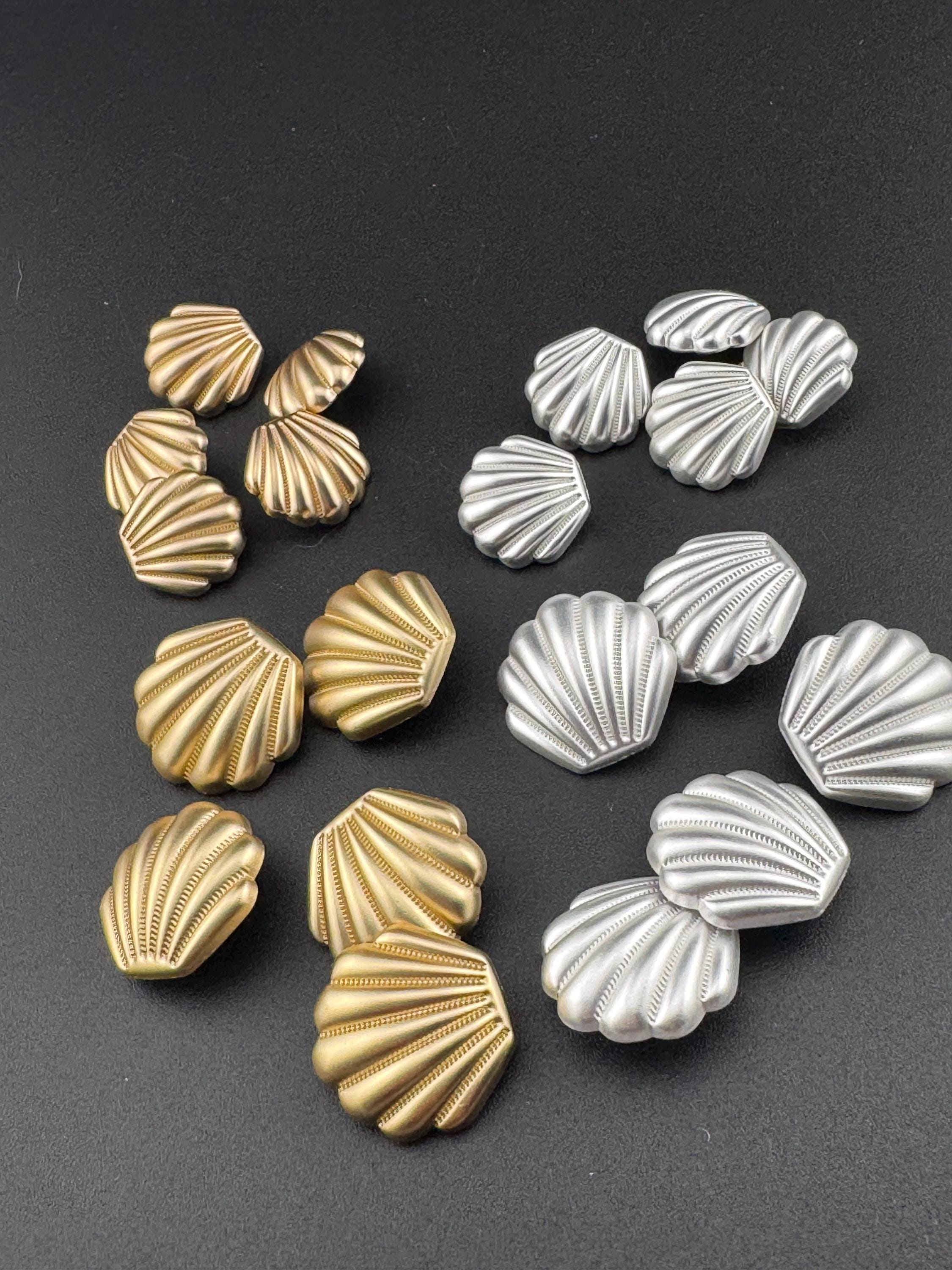 Pack 5 23mm and 18mm Matt gold and silver tone seashell shell buttons with metal shank nautical style select colour and size