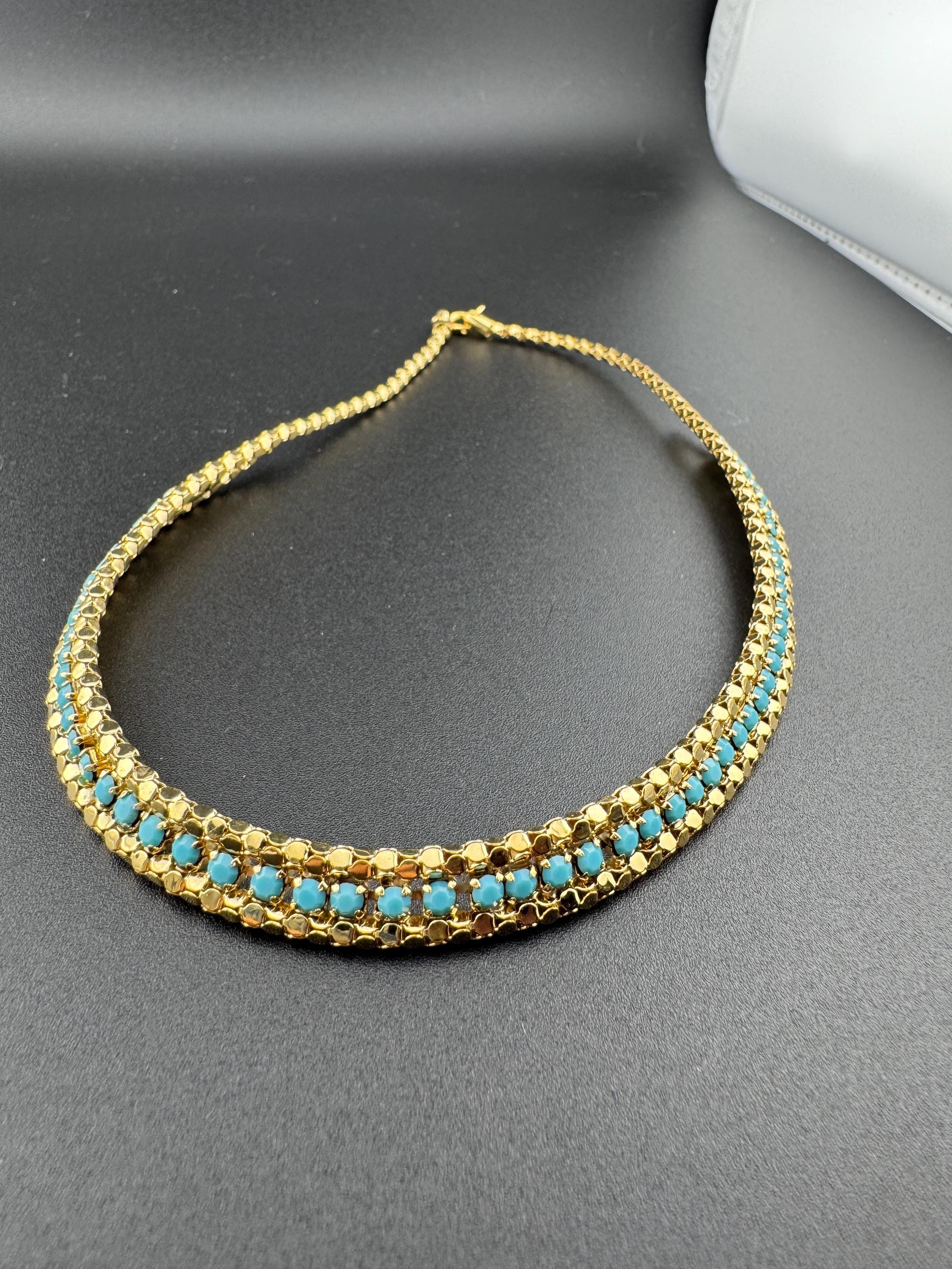 Petite 38.5cm Vintage 1960s gold tone mesh chain choker necklace turquoise stones