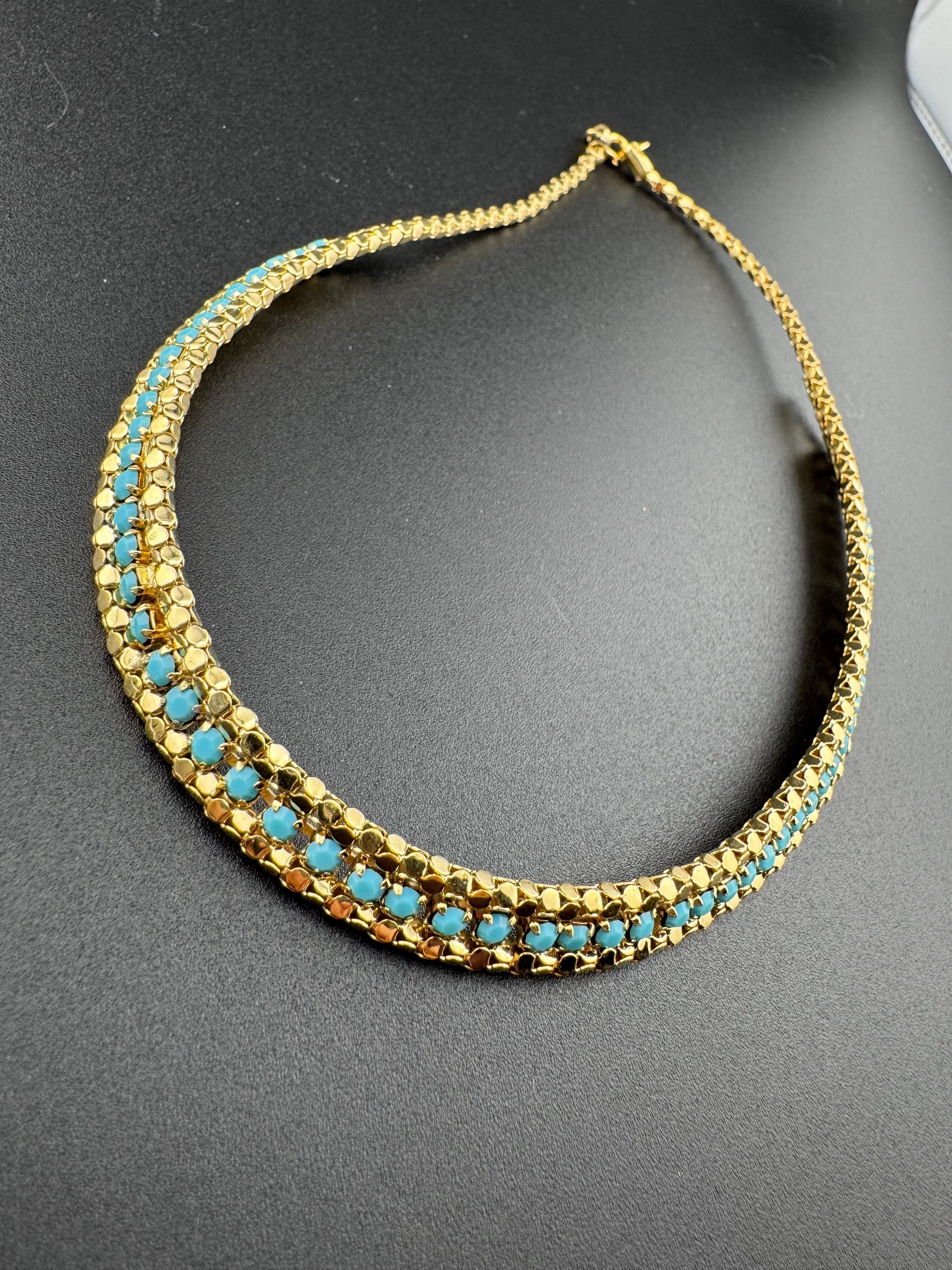 Petite 38.5cm Vintage 1960s gold tone mesh chain choker necklace turquoise stones