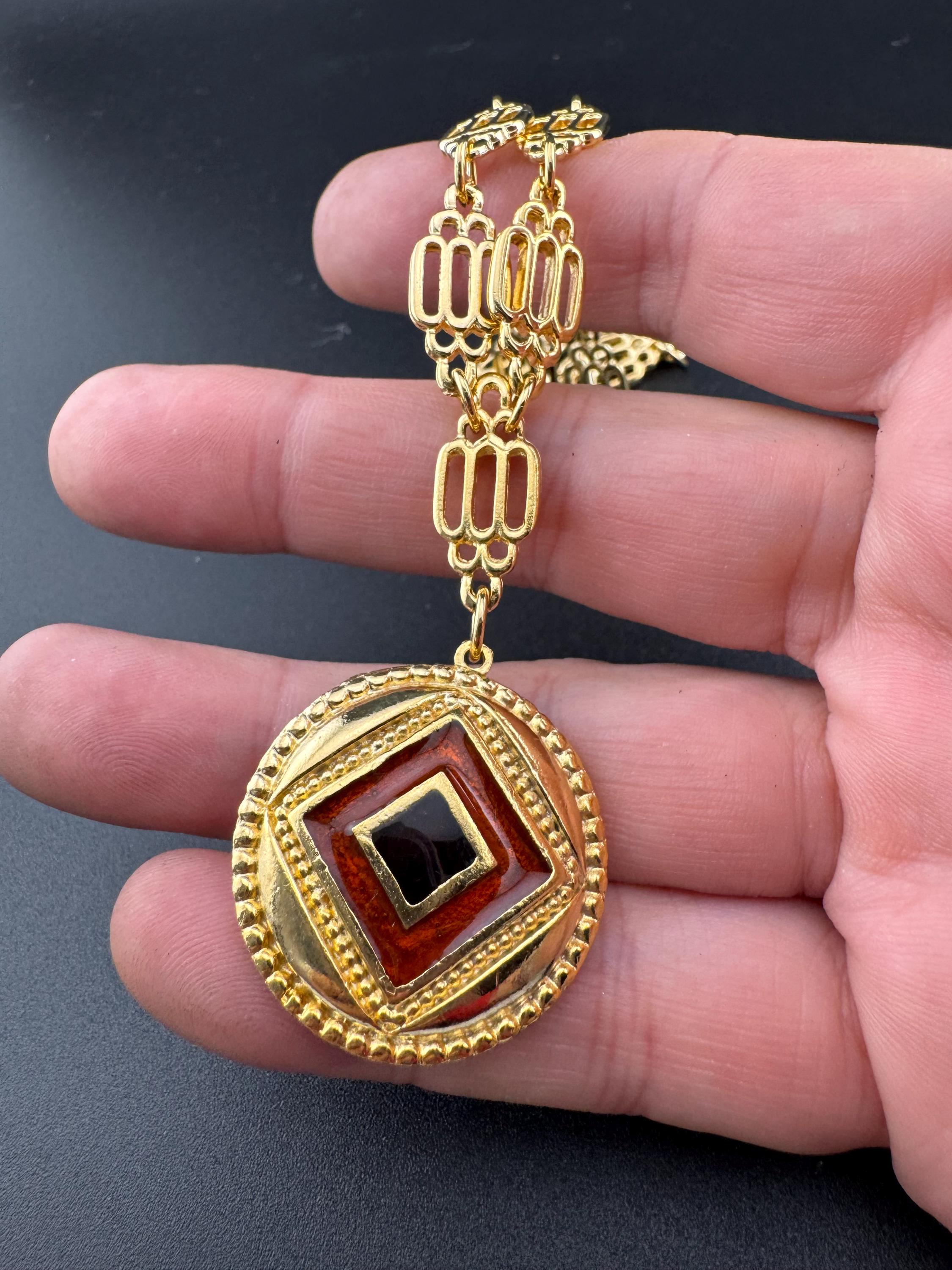 High End vintage black and brown enamel medallion pendant on fine fancy link Etruscan chain 44cm old shop stock