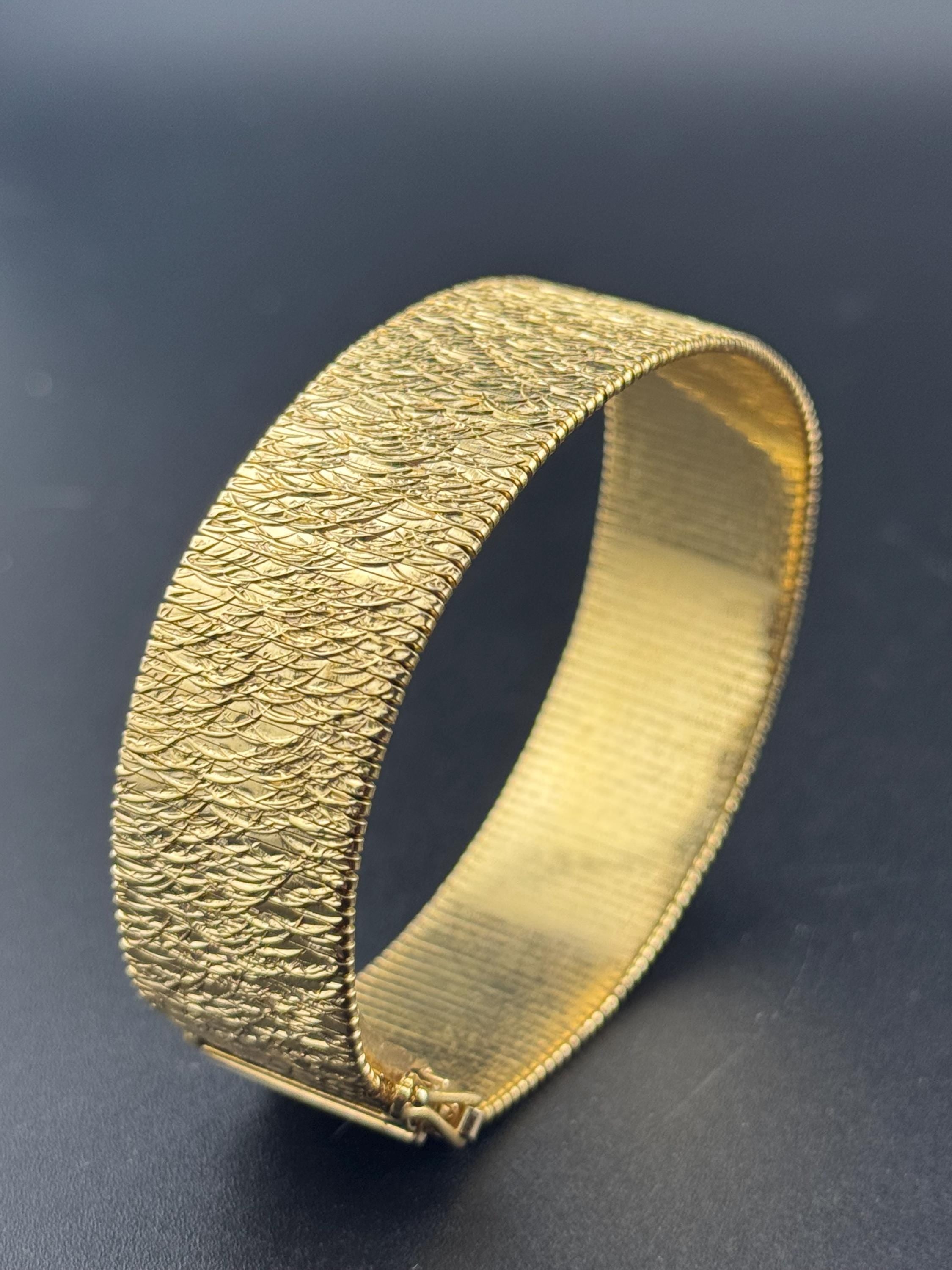 Henkel & Grosse gold plated Vintage Designer wide link gold plated articulated cuff Bracelet Modernist 1965 Germany