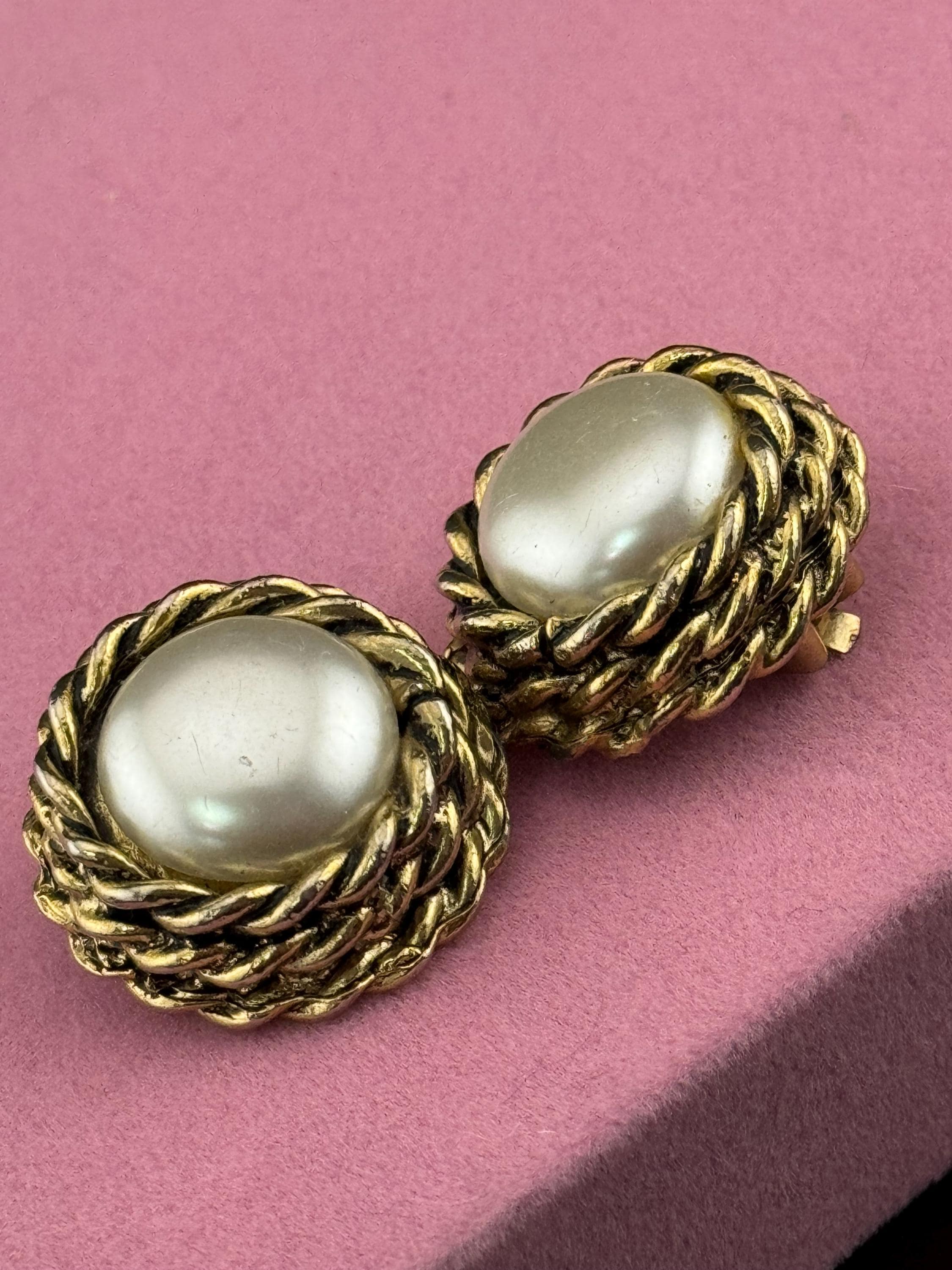 Signed DMJ Vintage gold tone ornate large round clip on faux pearl Stud button earrings 1980s