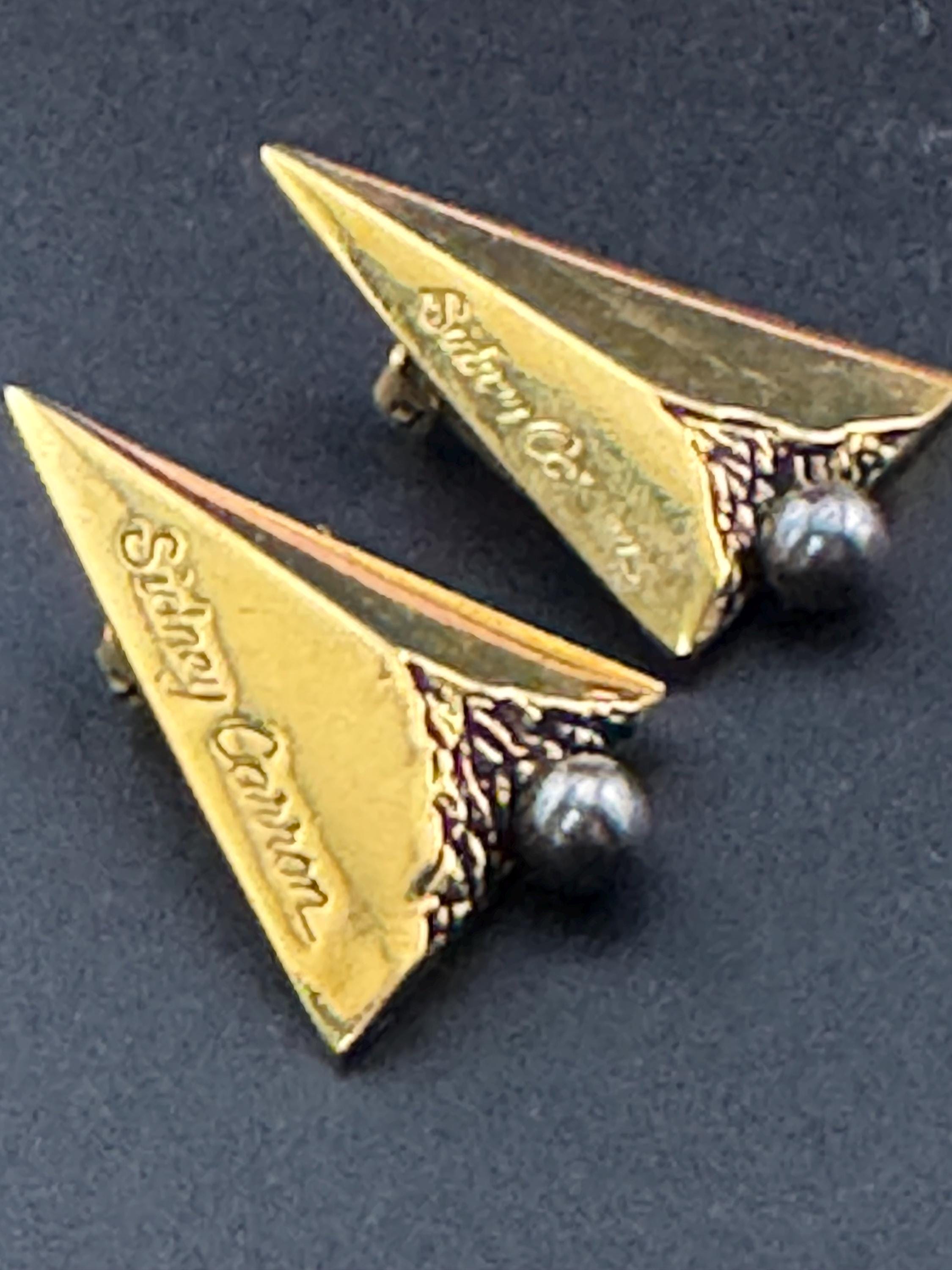 Signed SIDNEY CARRON Paris French designer large gold tone with silver ball arrow head clip on earrings