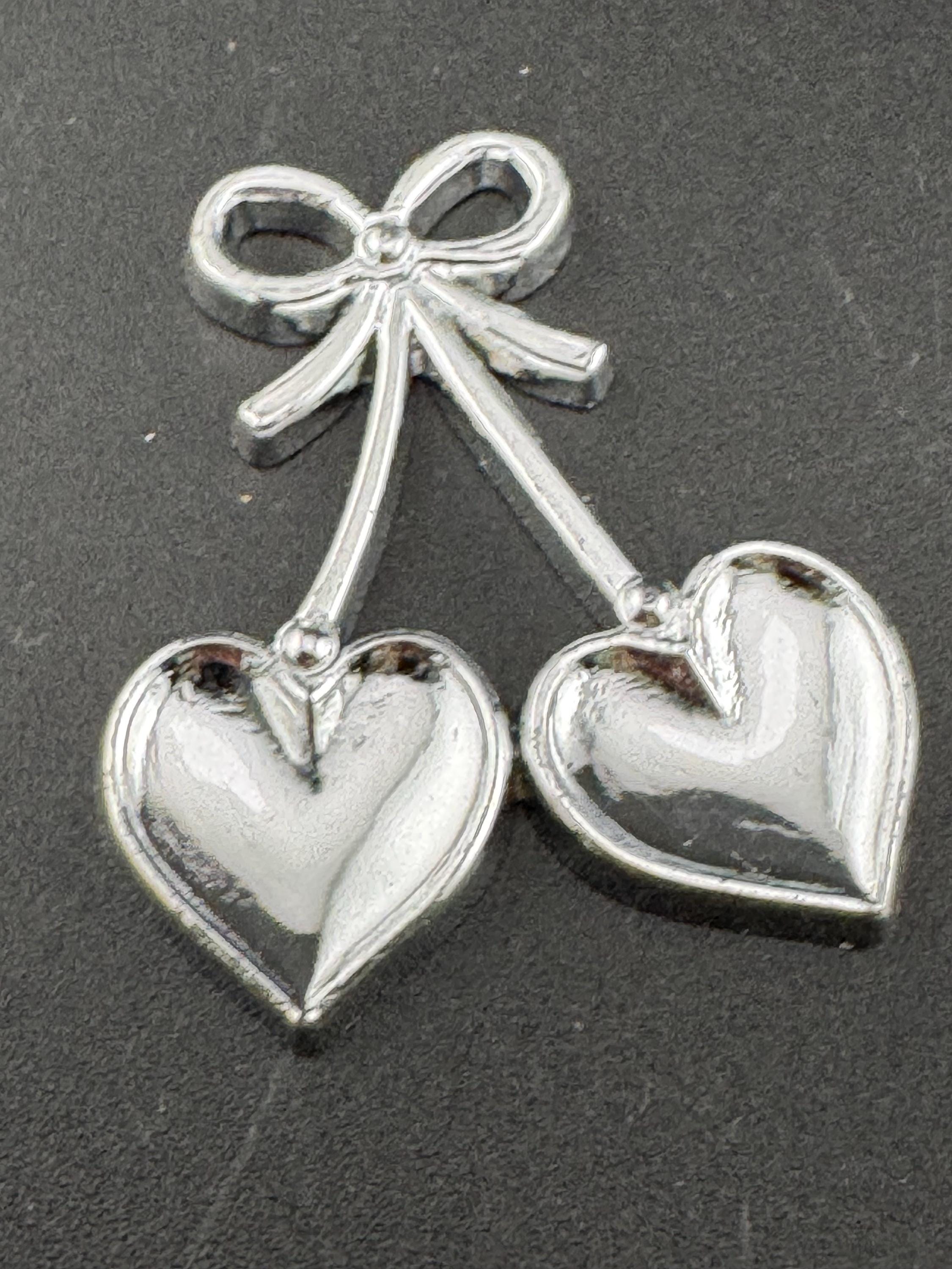 Vintage flatback plastic two love hearts wedding engagement cake decorations toppers silver tone