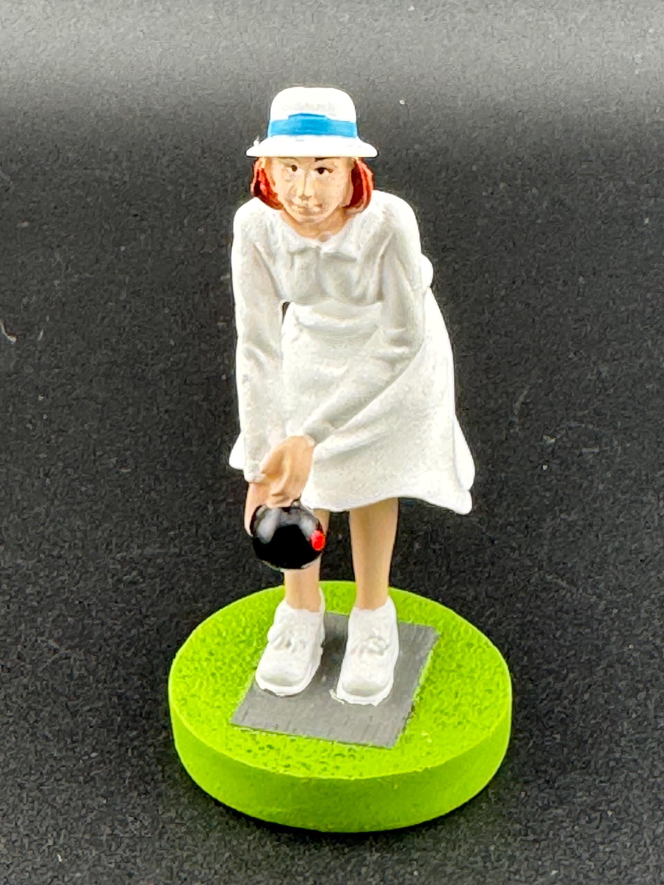 Men lawn bowls player bowling birthday cake topper, novelty sports, hobby  bowling decoration