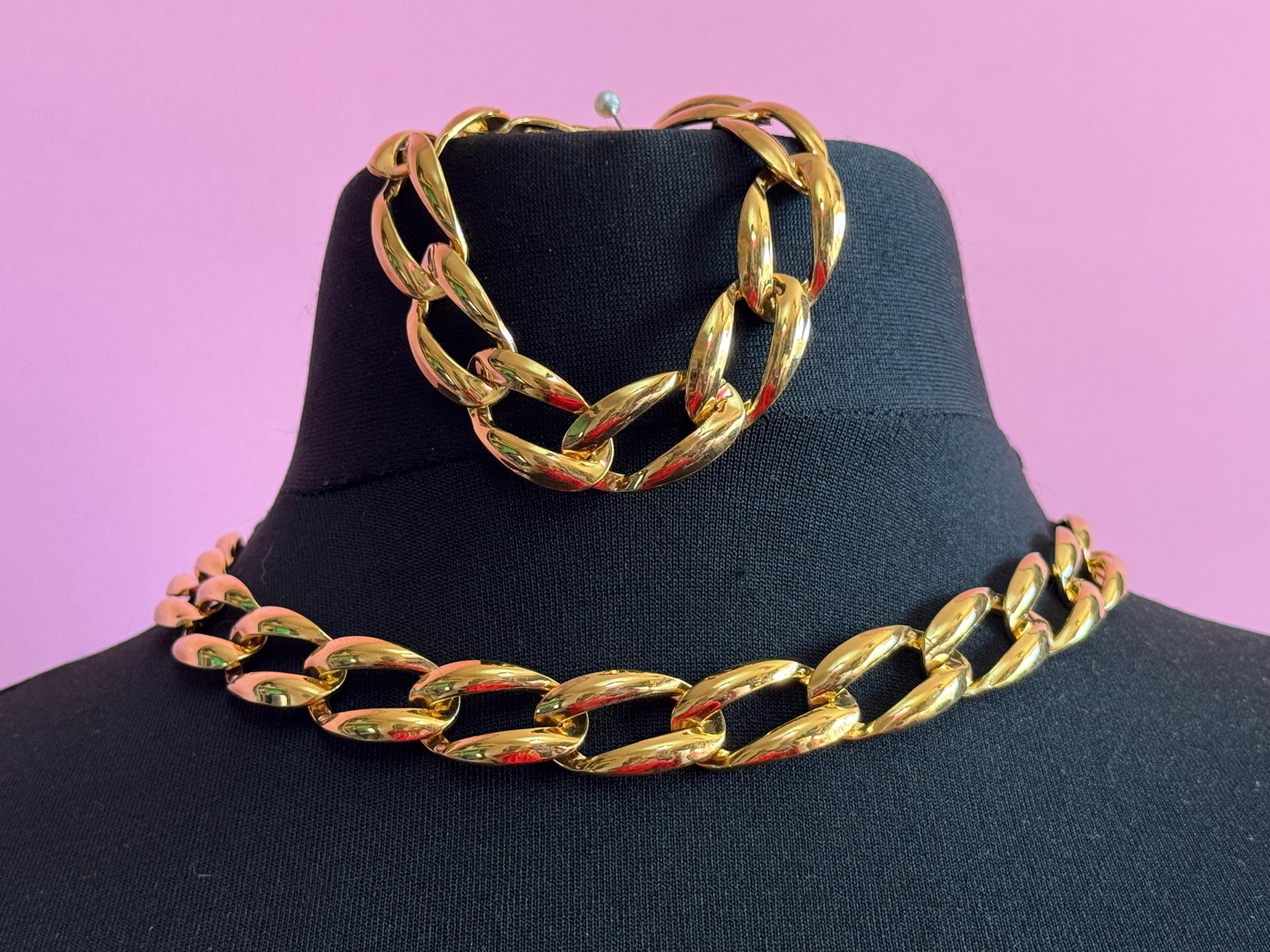 1990s vintage gold tone chunky wide chain link collar necklace and matching bracelet jewellery set