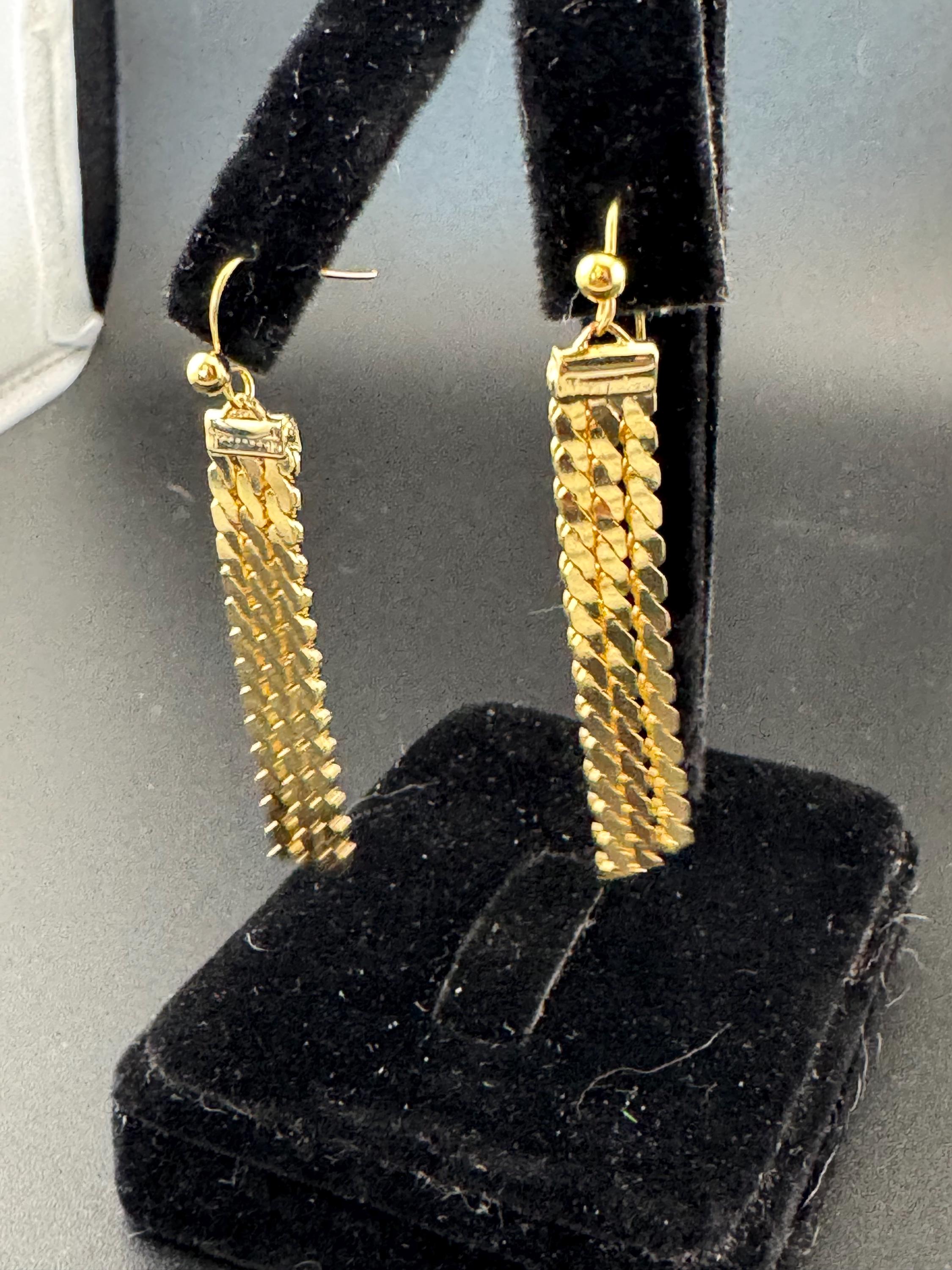 Vintage gold plated serpentine chain tassel drop dangly earrings 1970s deadstock unworn