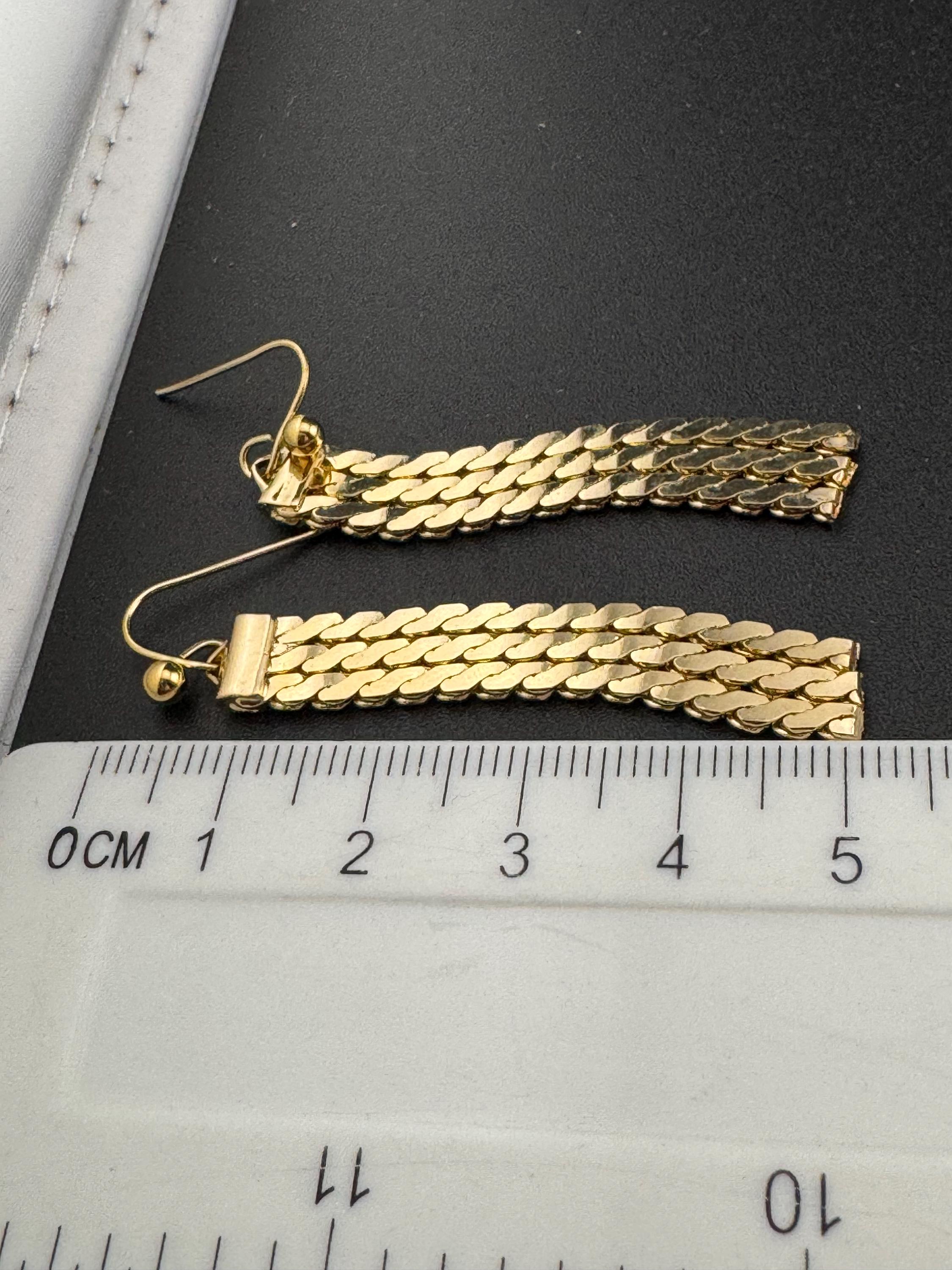 Vintage gold plated serpentine chain tassel drop dangly earrings 1970s deadstock unworn