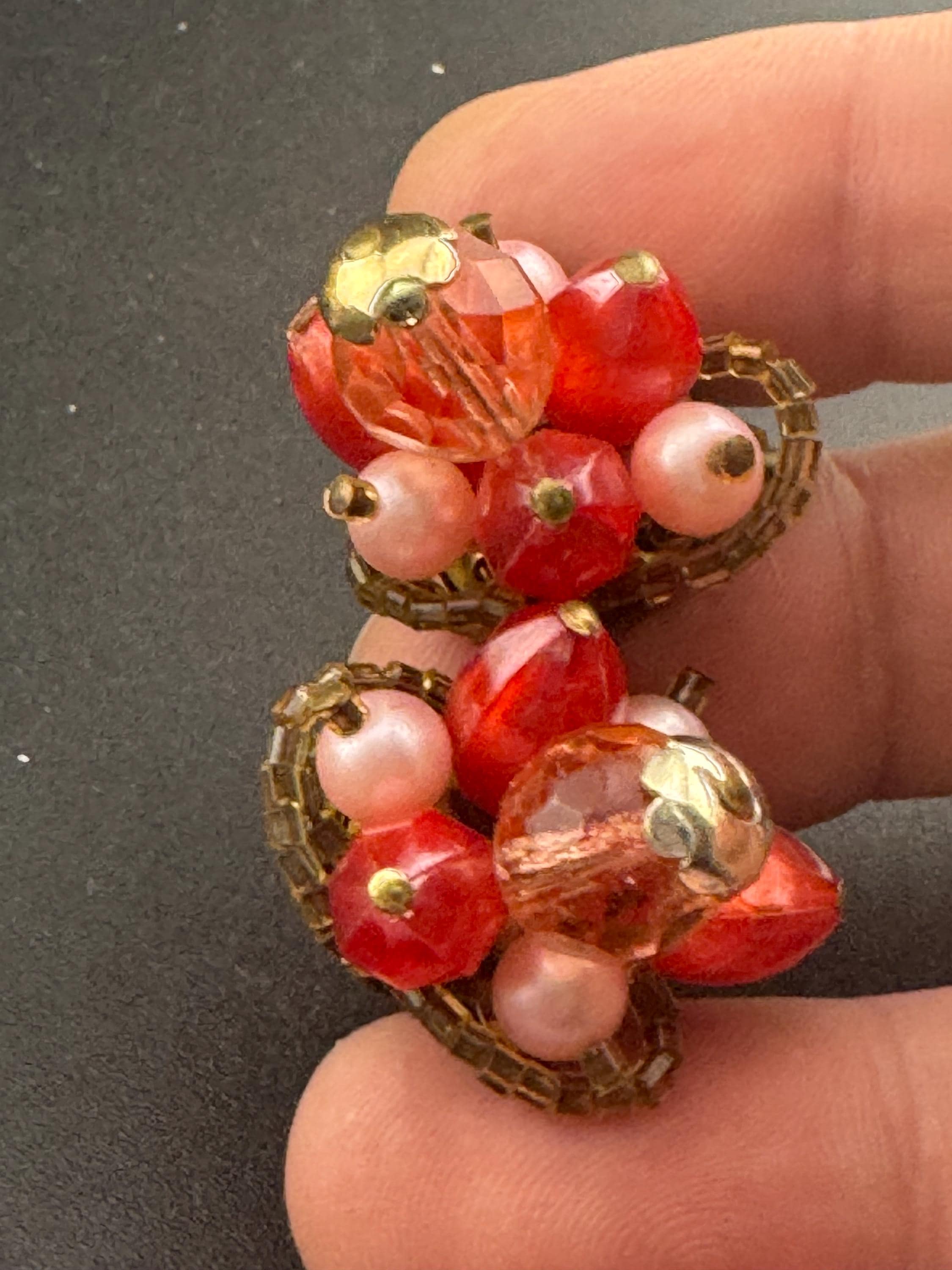 Vintage red pink faux pearl mixed Glass beaded Cluster Clip On Earrings