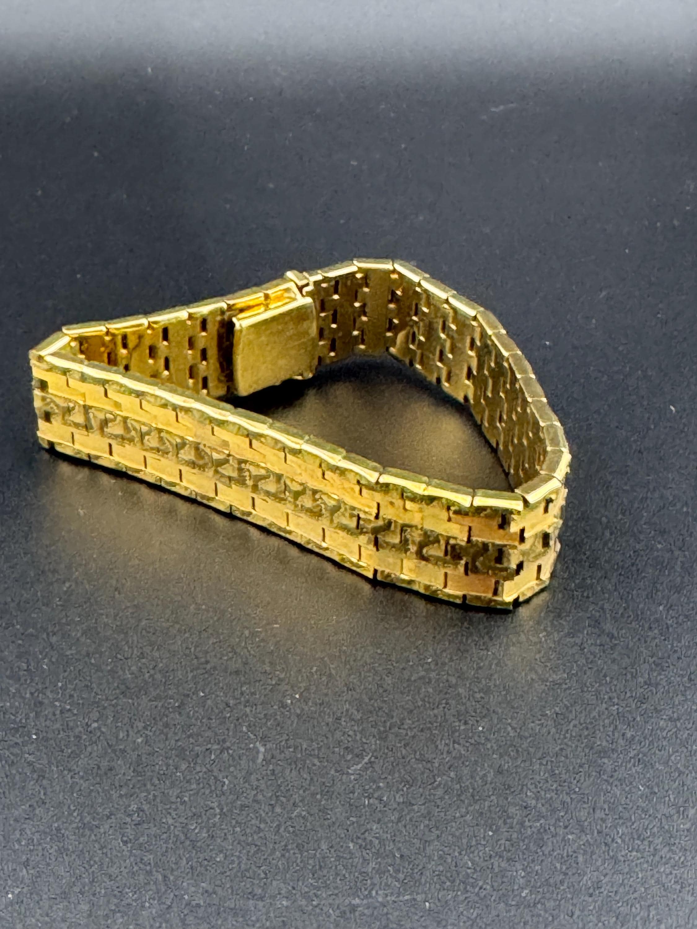 Signed A&D Andreas Daub German Designer 1970s articulated wide woven mesh gold plated cuff bracelet 18.5cm x 1.5cm