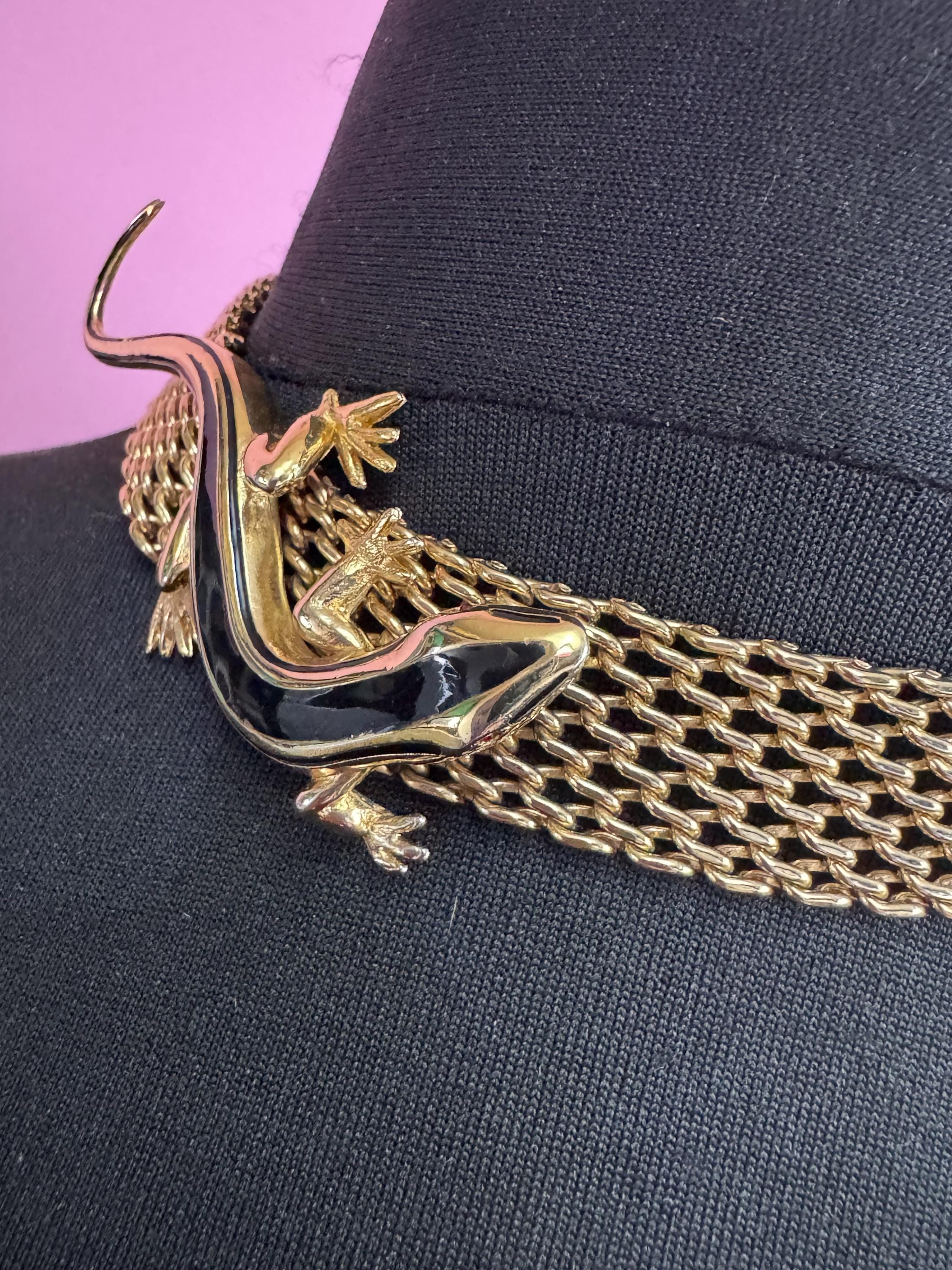 Retro 1980s wide panther link gold tone choker necklace with black enamel lizard detail 43cm