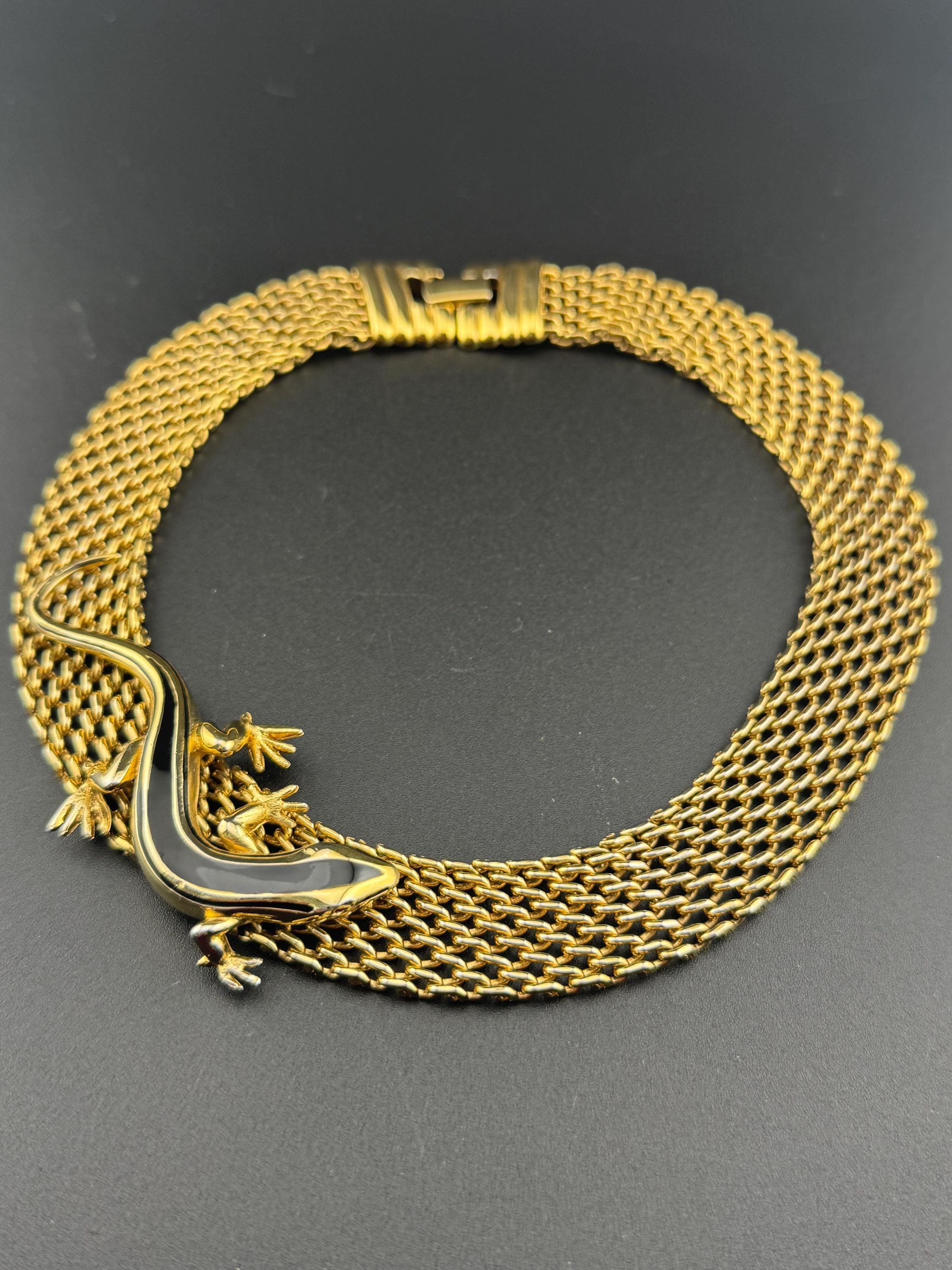 Retro 1980s wide panther link gold tone choker necklace with black enamel lizard detail 43cm