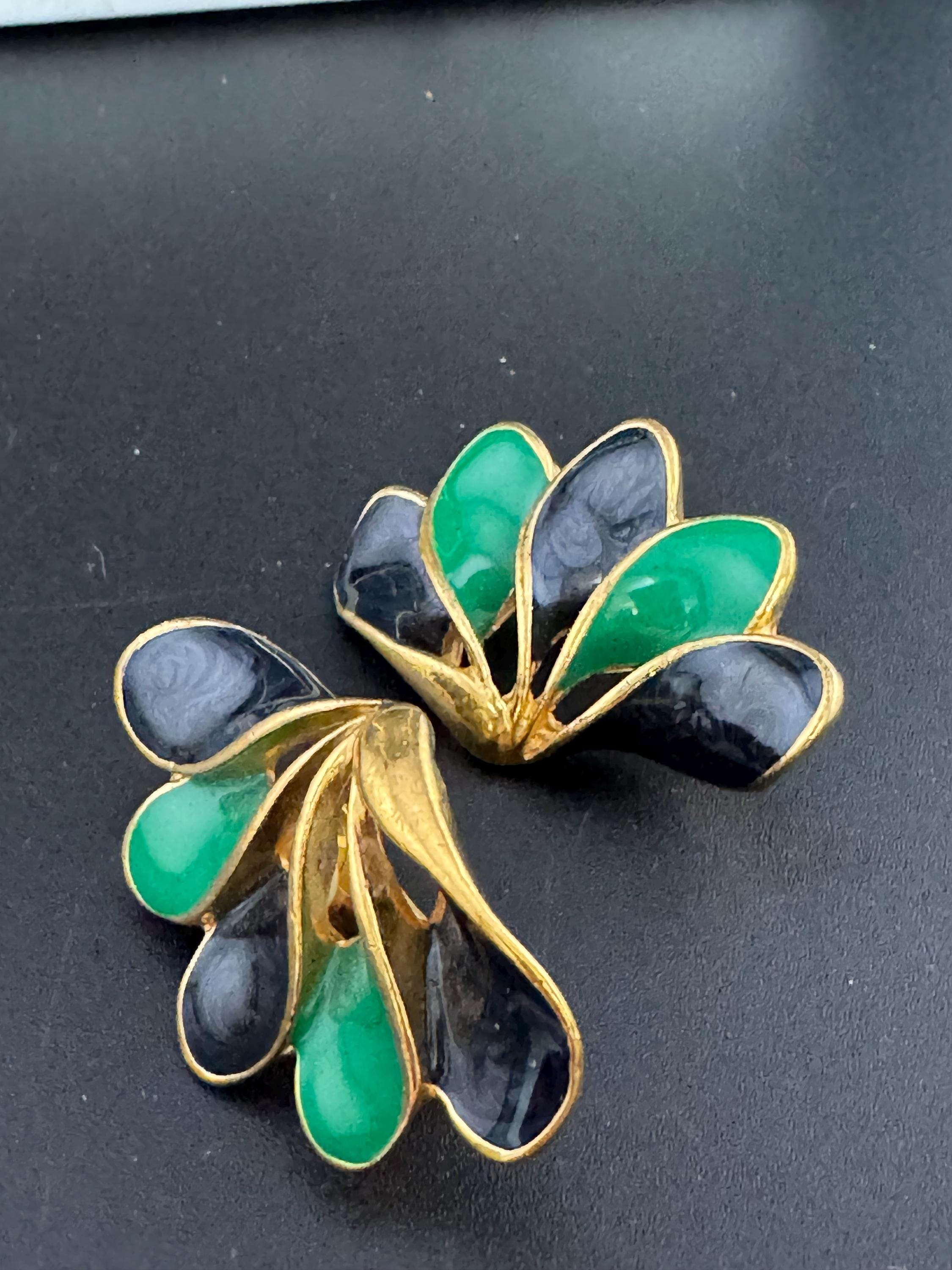 Vintage gold tone oversized green and navy blue enamel fan clip on earrings