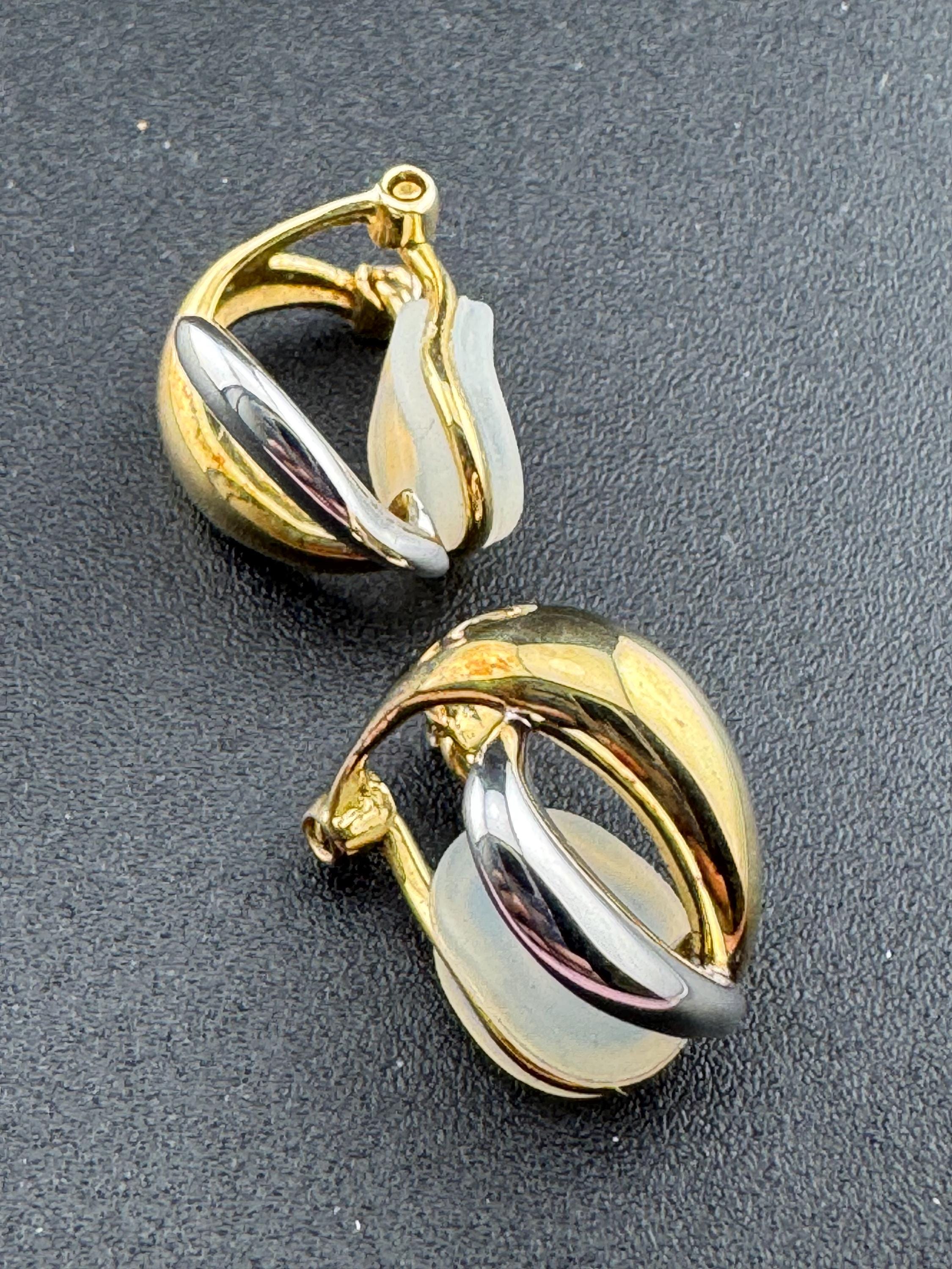 Vintage 925 small sterling silver and gold tone elegant dainty clip on earrings