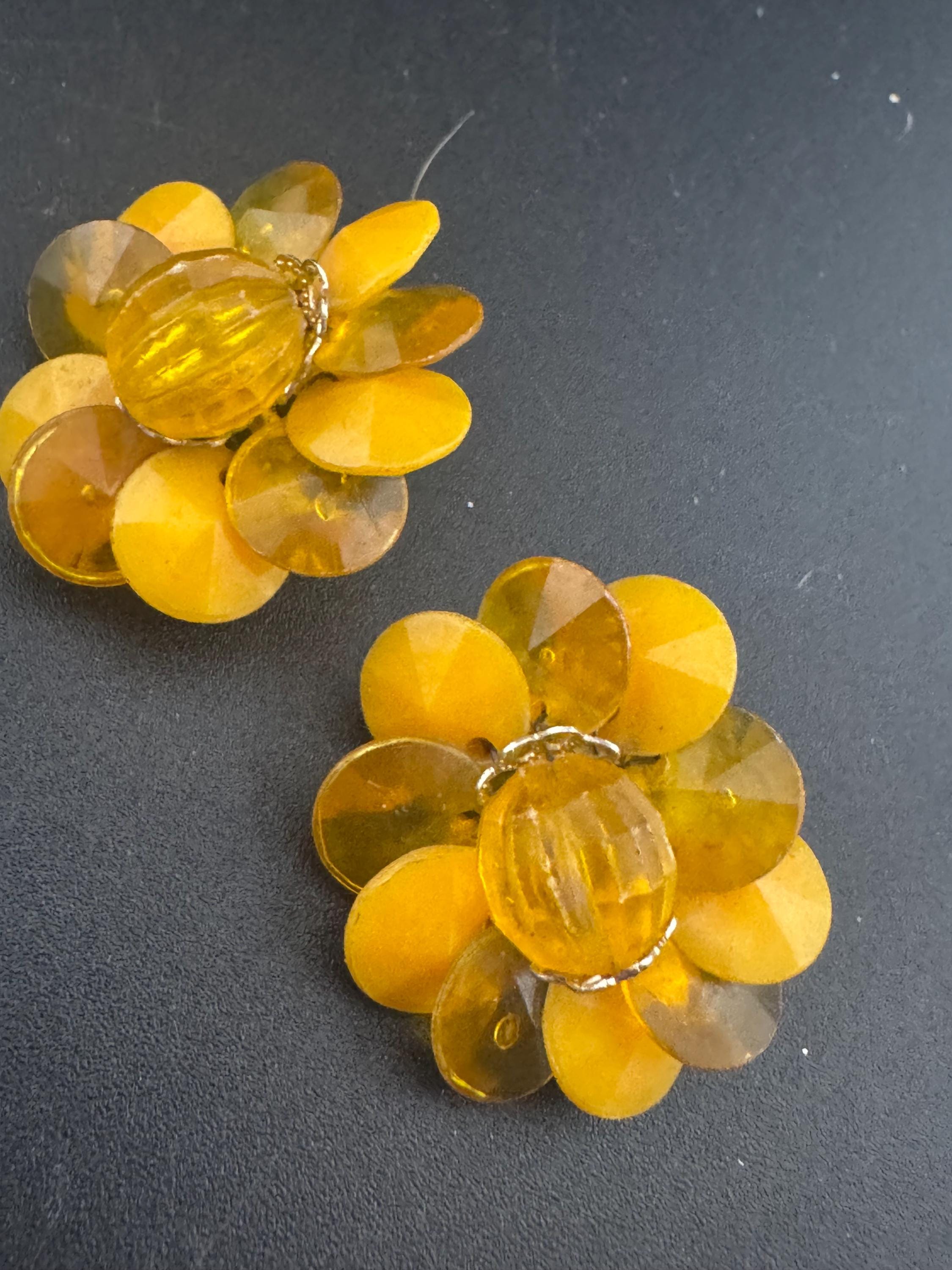 Vintage 1950s tangerine light orange  plastic Cluster Clip On Earrings