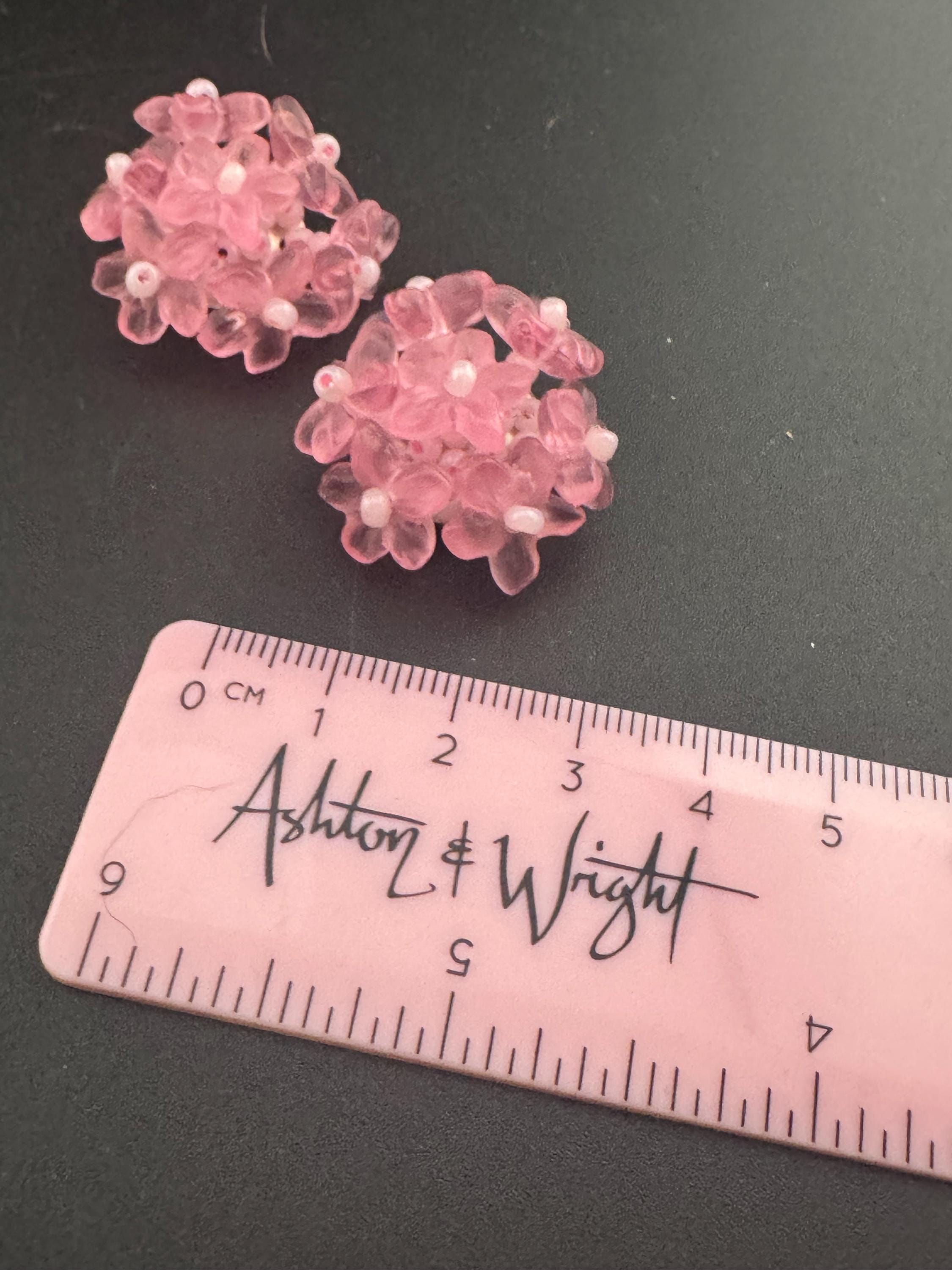 Vintage Funky pink floral plastic  beaded Cluster Clip On Earrings