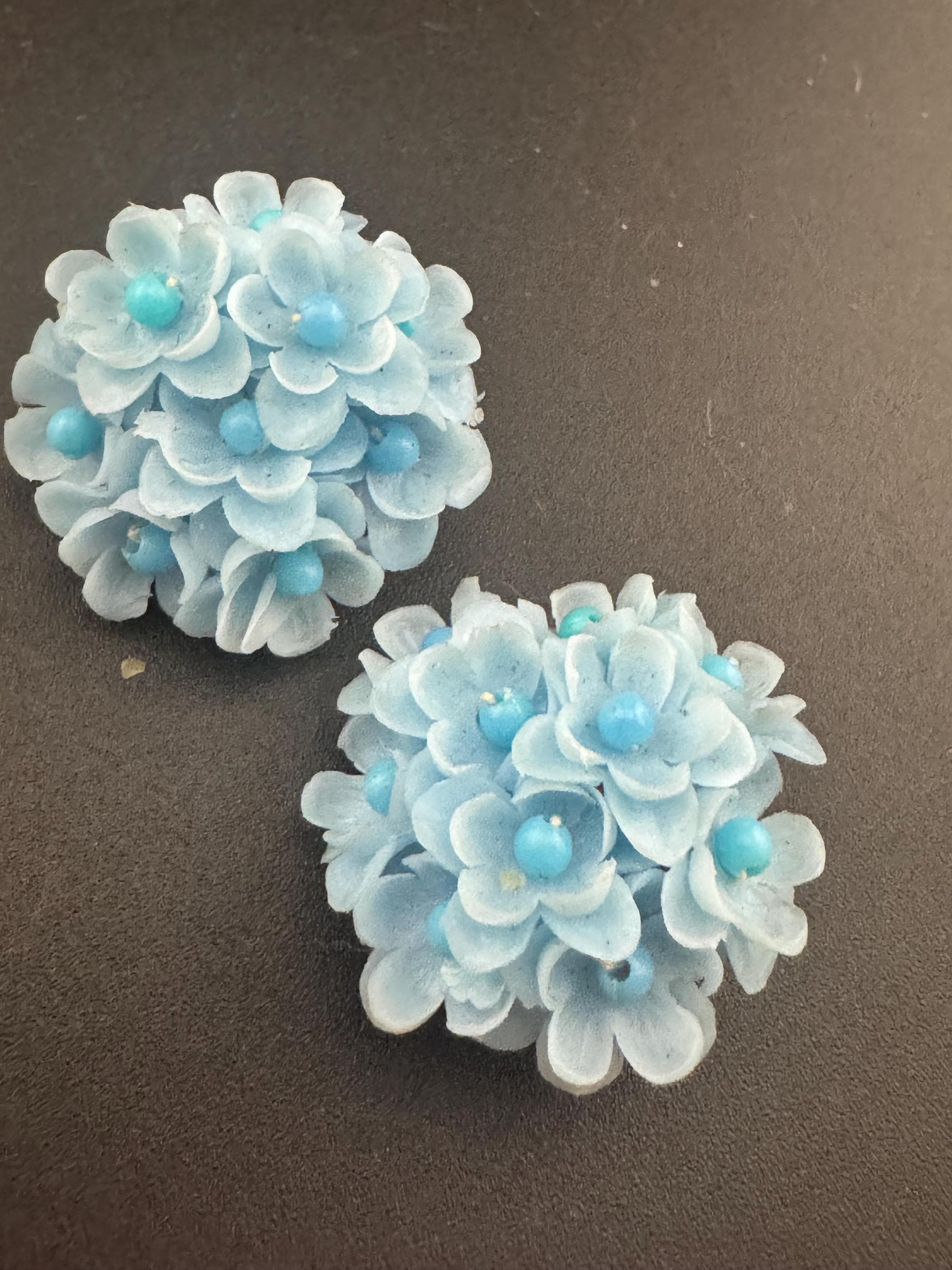 Vintage Funky light blue floral plastic  beaded Cluster Clip On Earrings