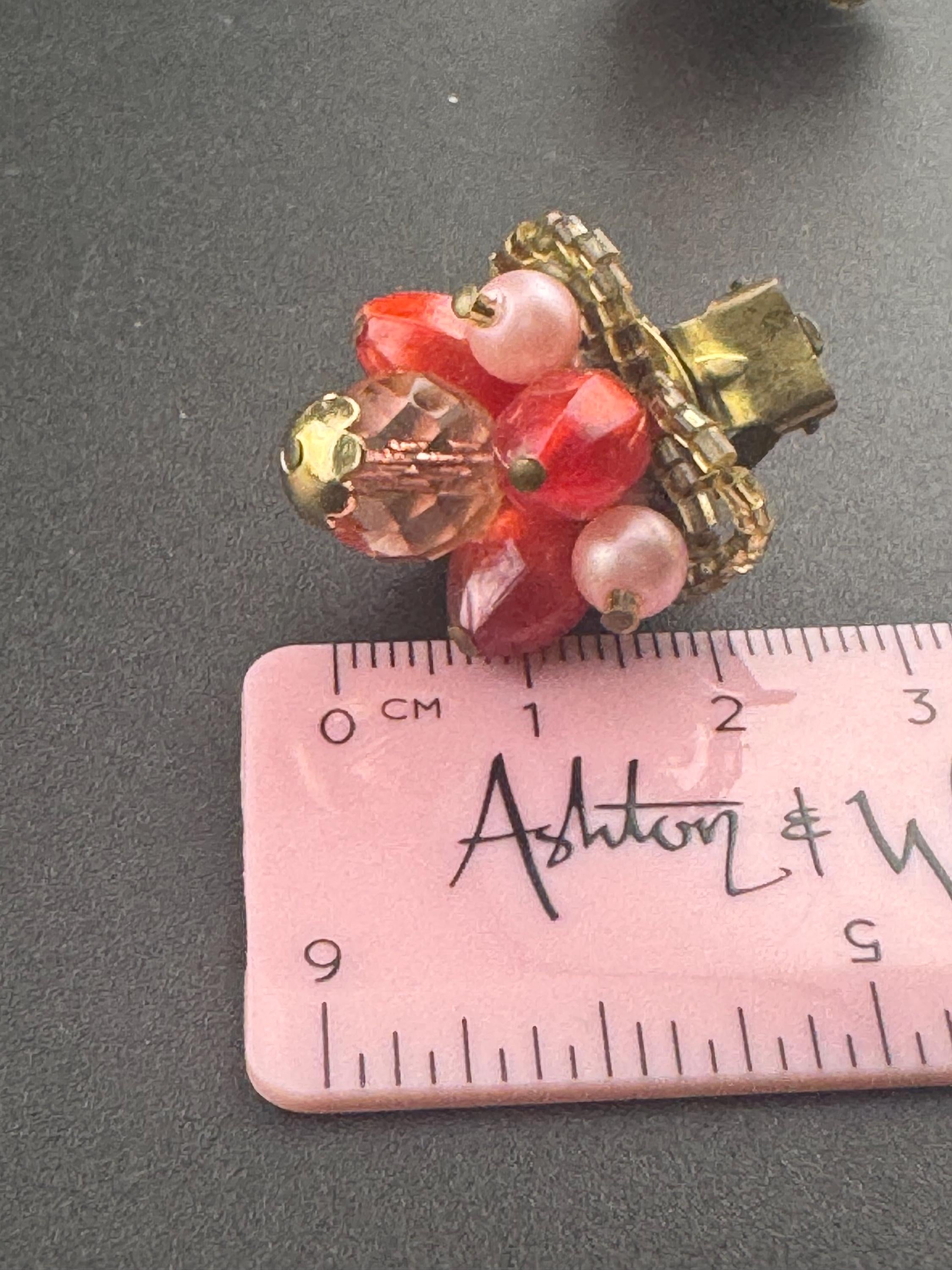 Vintage red pink faux pearl mixed Glass beaded Cluster Clip On Earrings