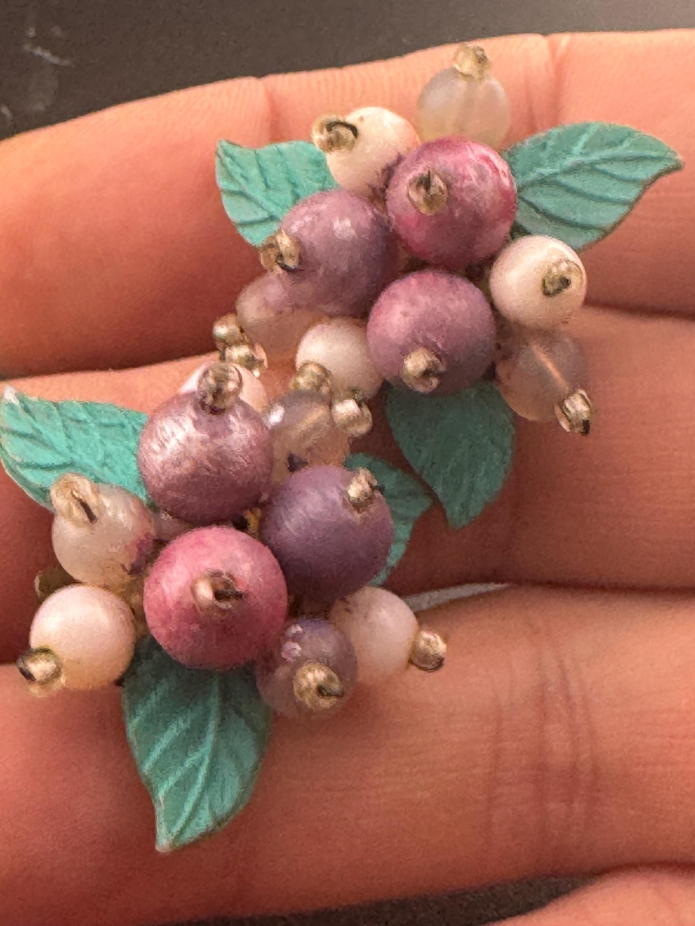 Vintage purple mixed Glass berries with green leaves beaded Cluster Clip On Earrings