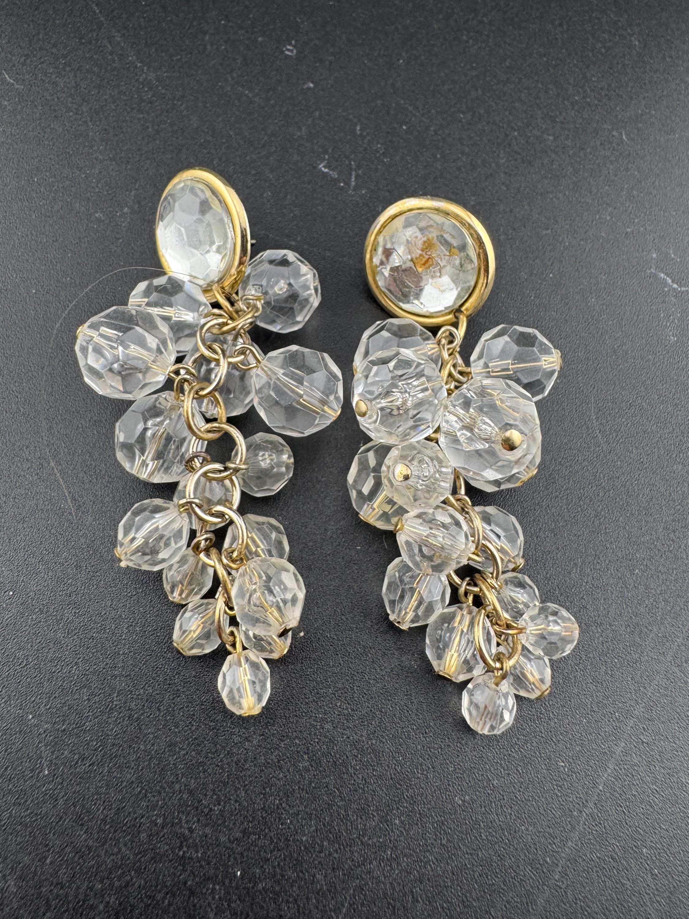 Vintage long gold acrylic faceted beaded cluster waterfall drop earrings for pierced ears