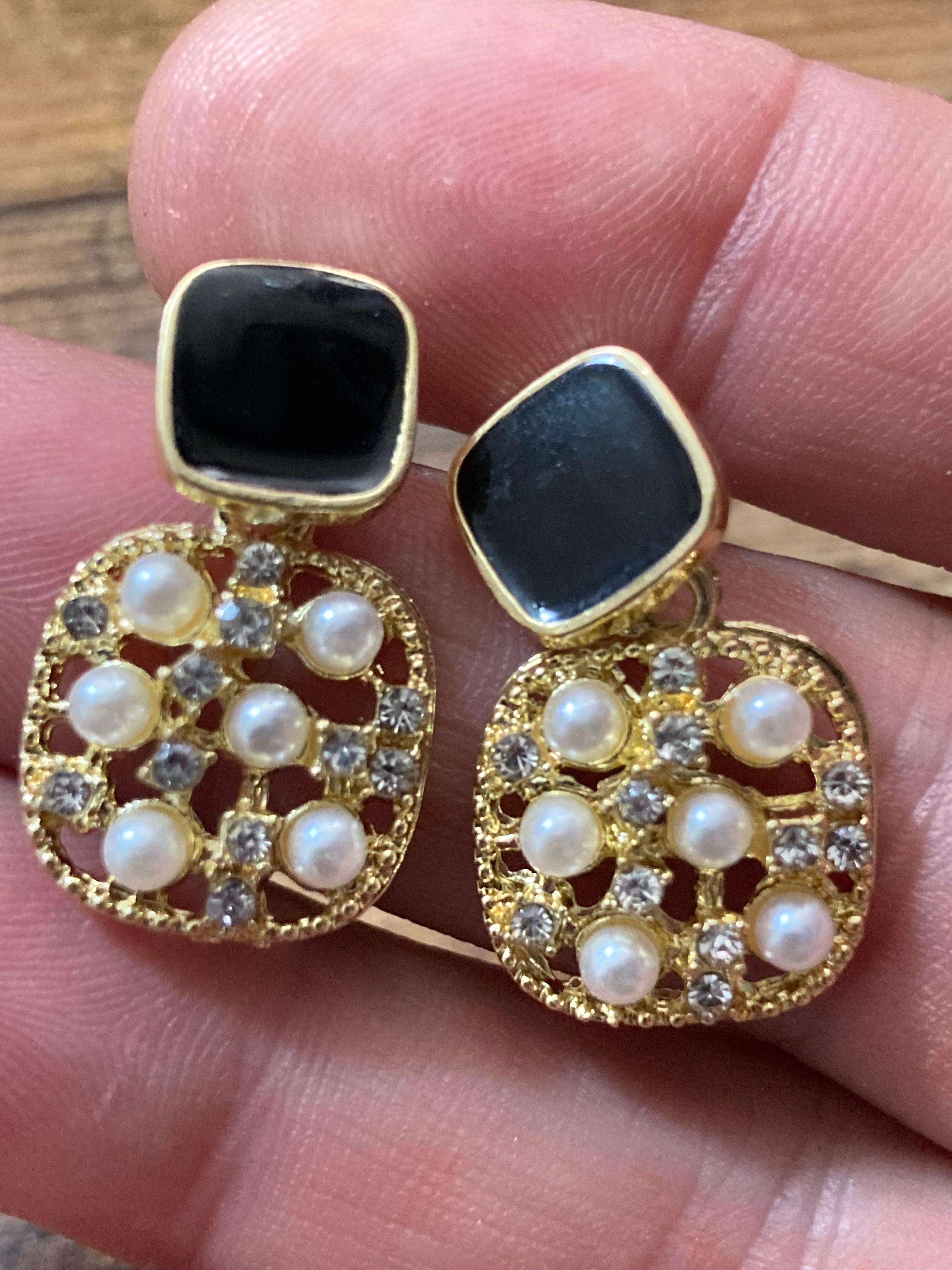 Black enamel and seed pearl gold tone drop earrings pierced