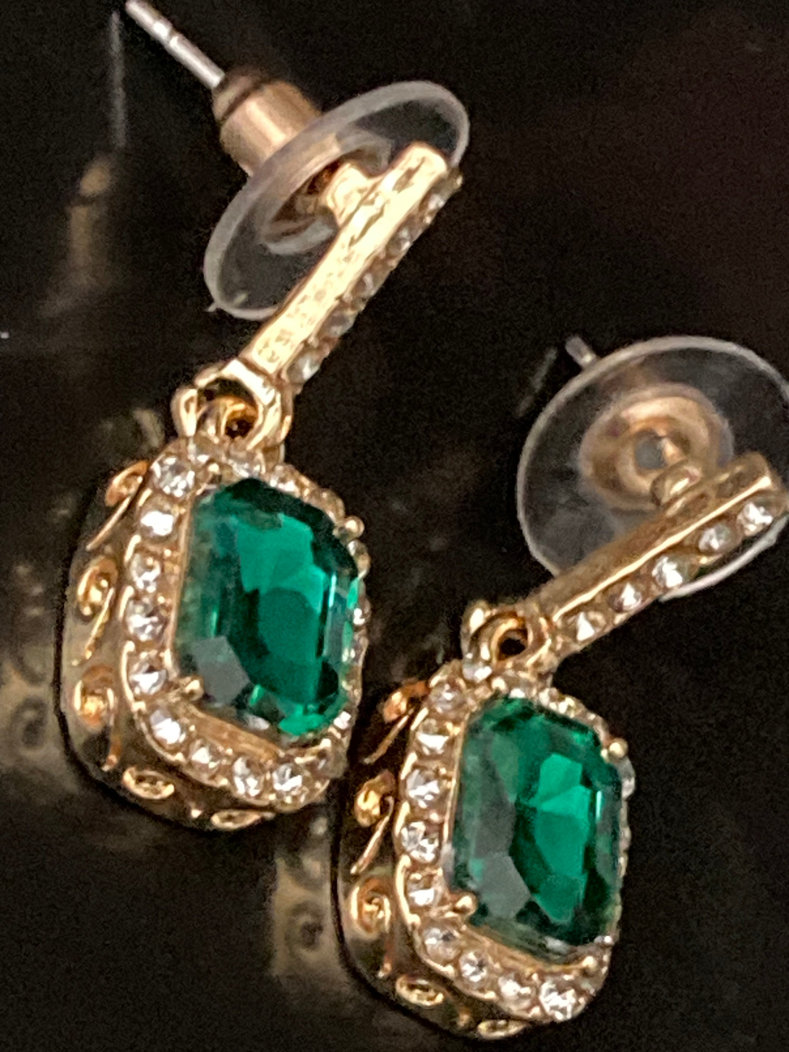 Emerald & clear diamanté antique style drop earrings