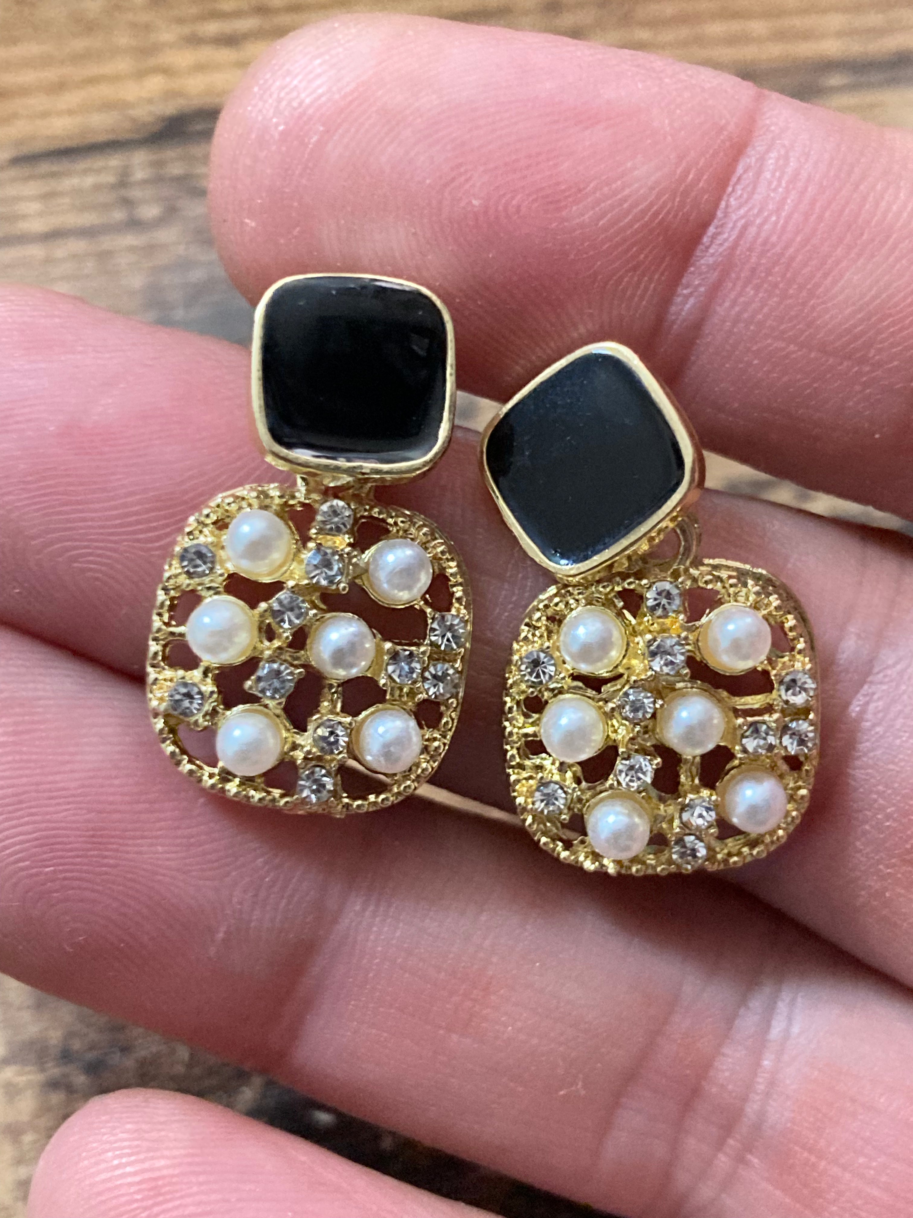 Black enamel and seed pearl gold tone drop earrings pierced