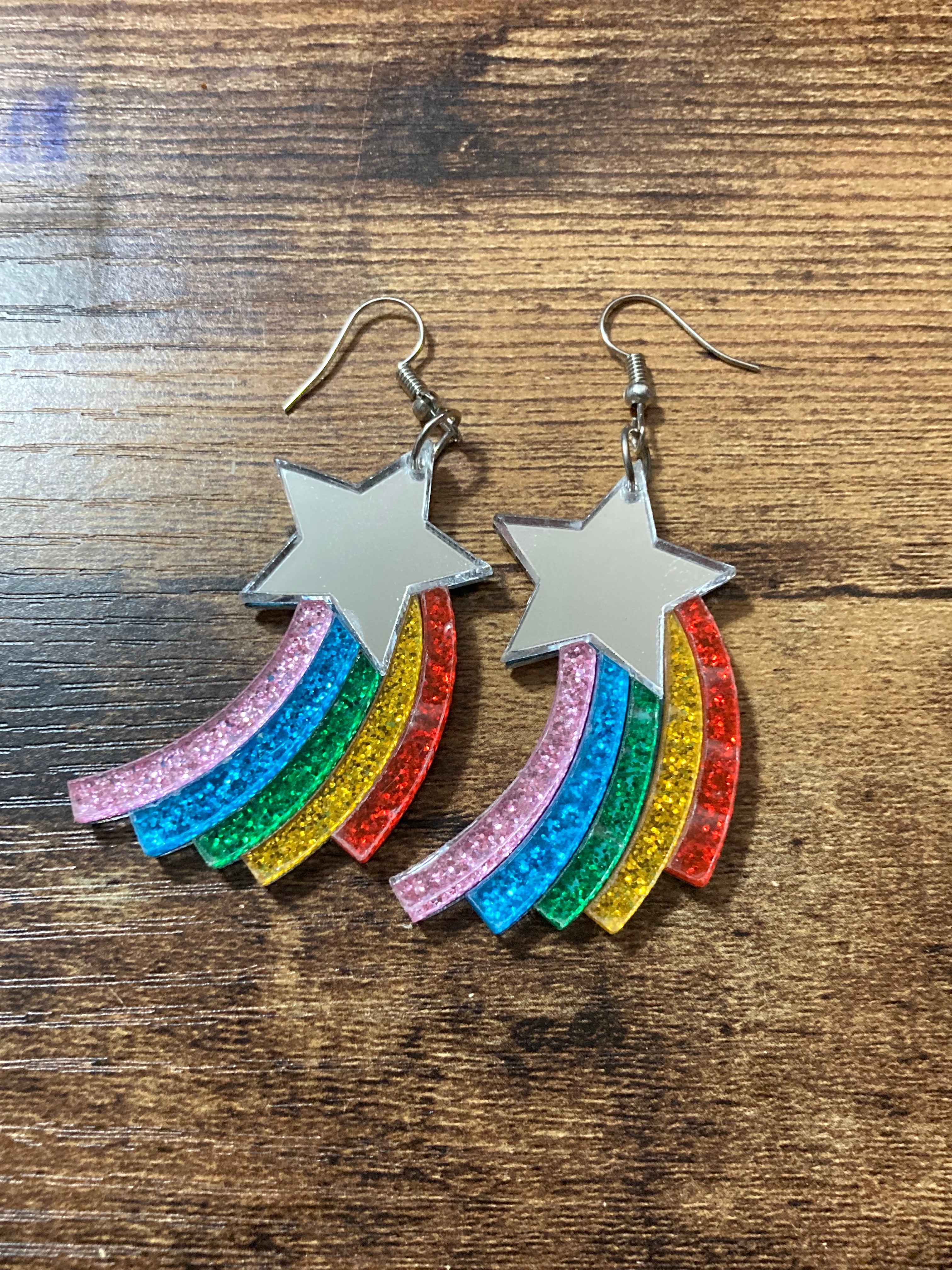 Acrylic rainbow shooting star mirror finish earrings