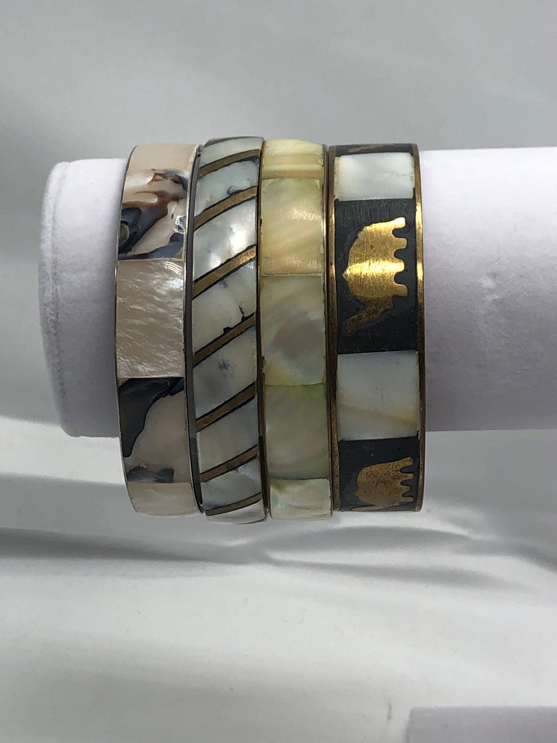 4 x vintage stacking bangles 5.5cm MOP pearl bracelets