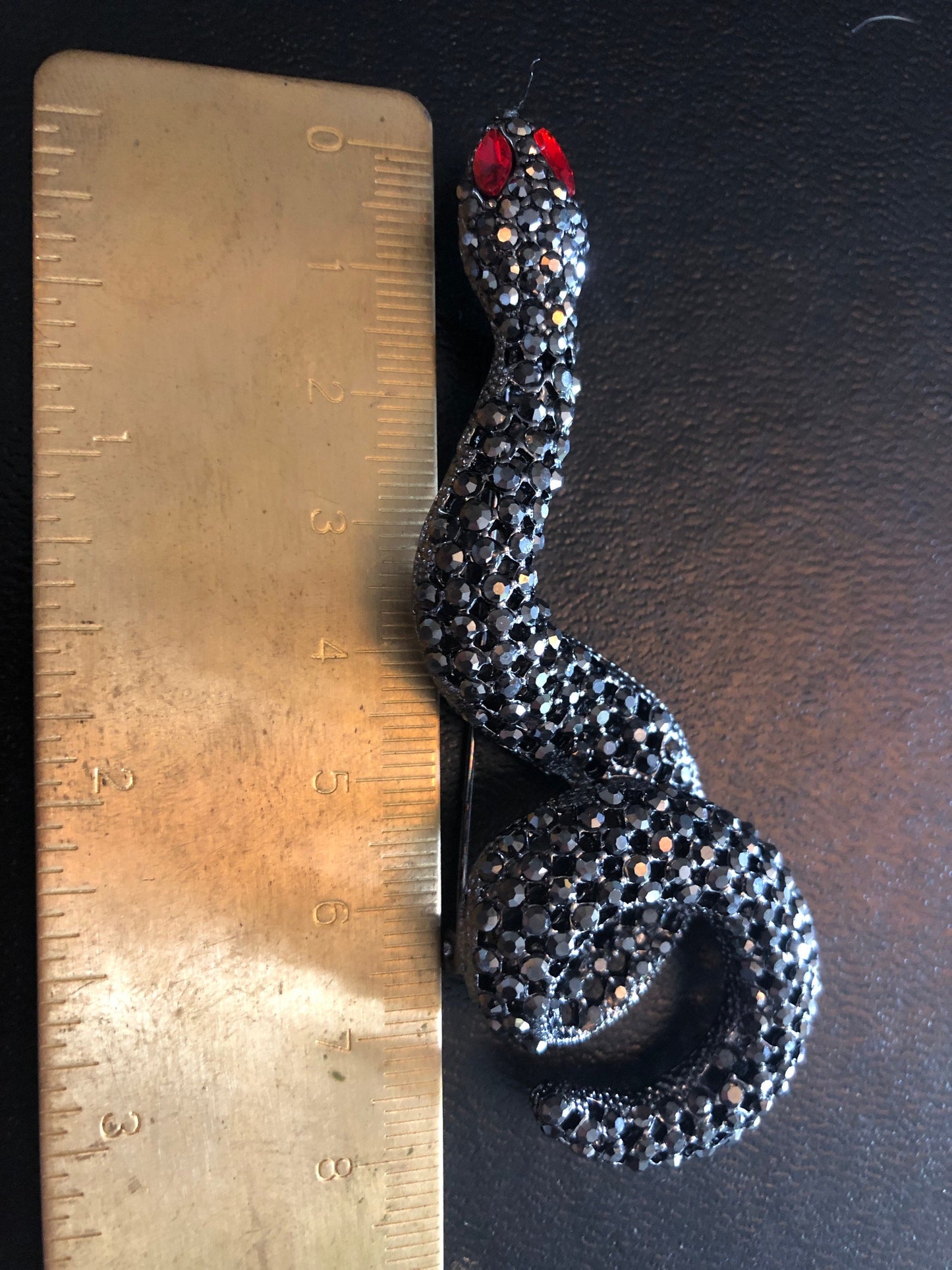 8cm long Retro dark Steel grey silver Tone marcasite metal with ruby red glass paste diamanté eye snake brooch combi pendant necklace