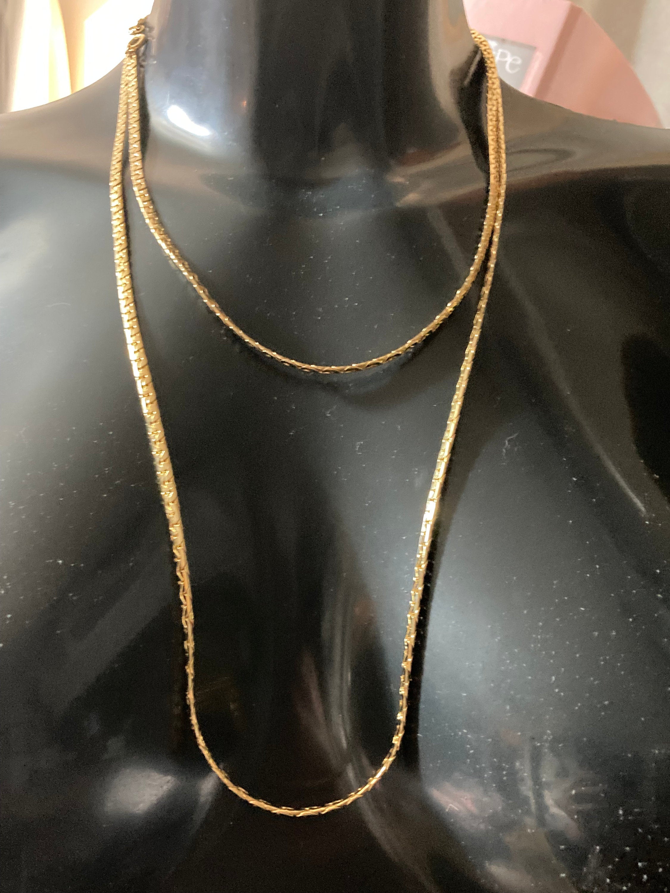 Yellow gold XXL omega necklace - Rocks and Clocks