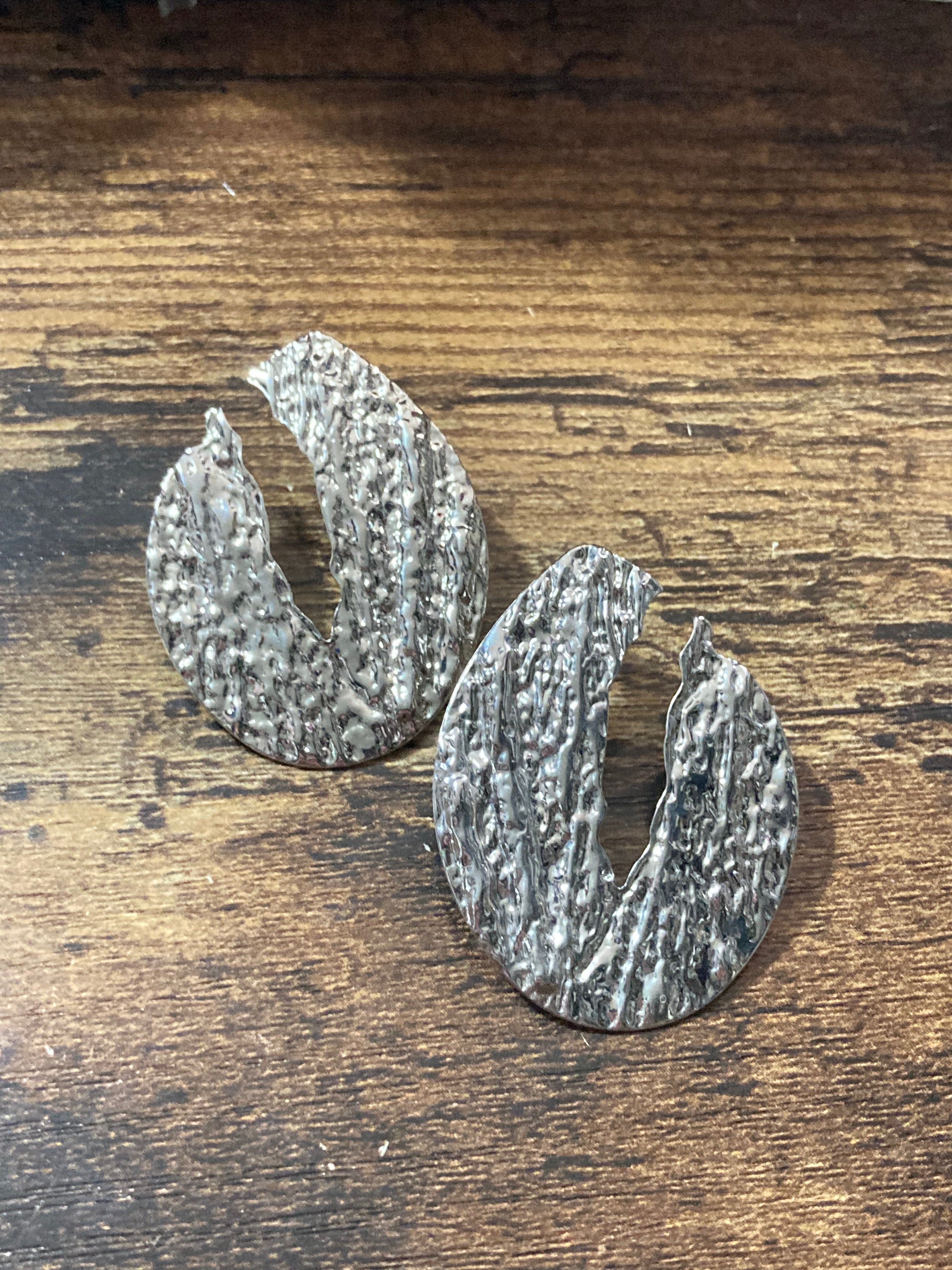 Silver textured flat stud earrings