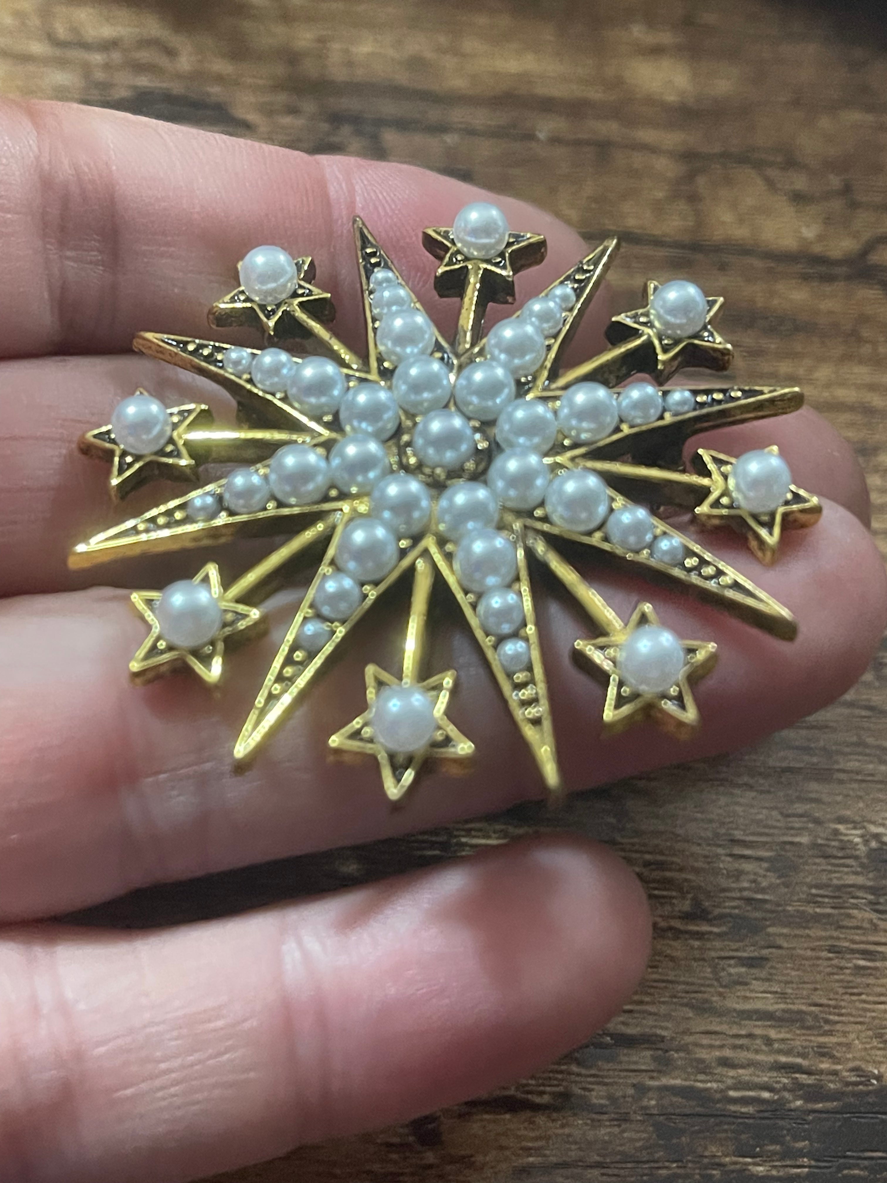 Large star brooch antique gold tone with seed pearls