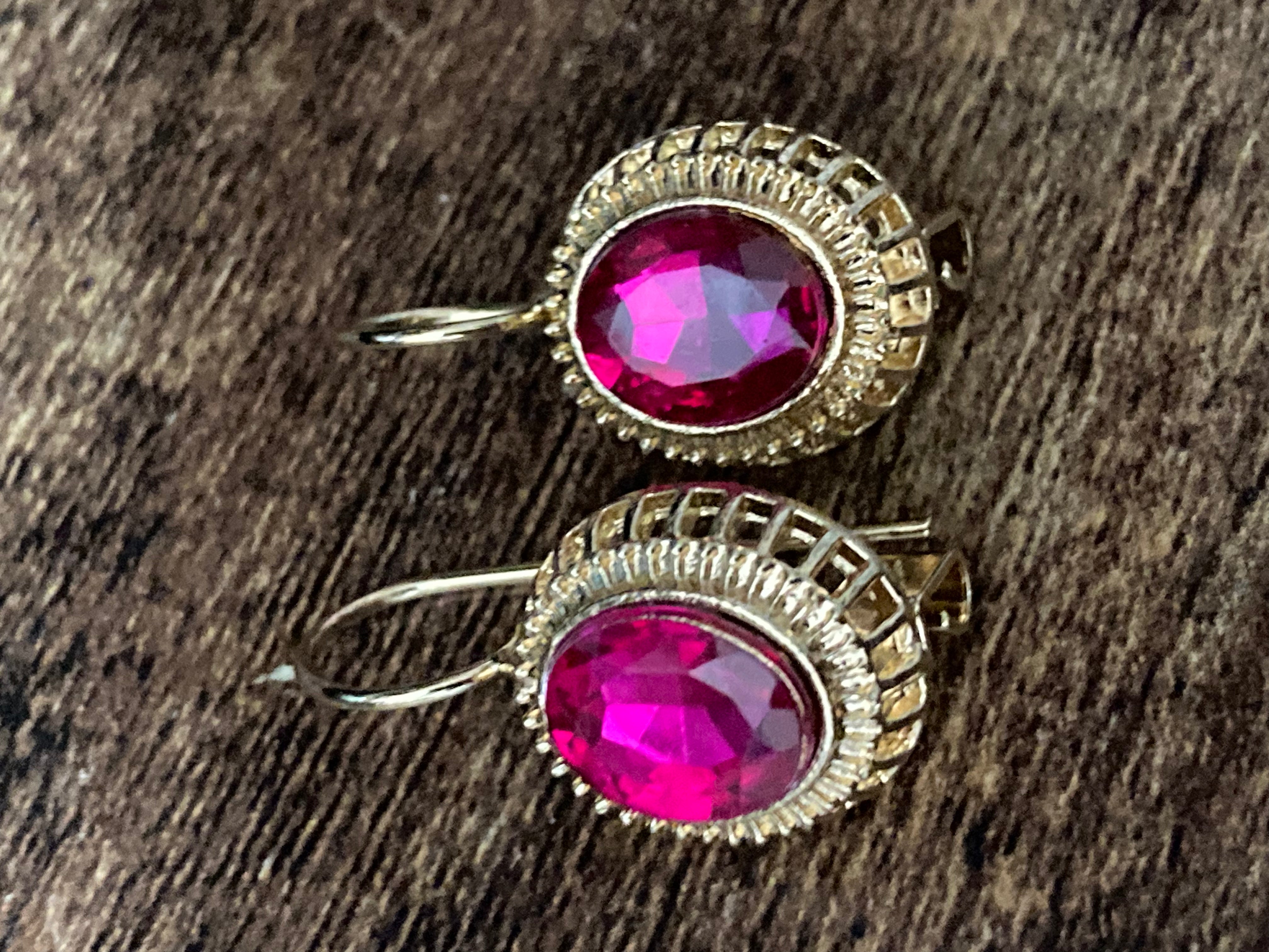 Gold tone hot pink glass diamanté drop earrings Victorian style