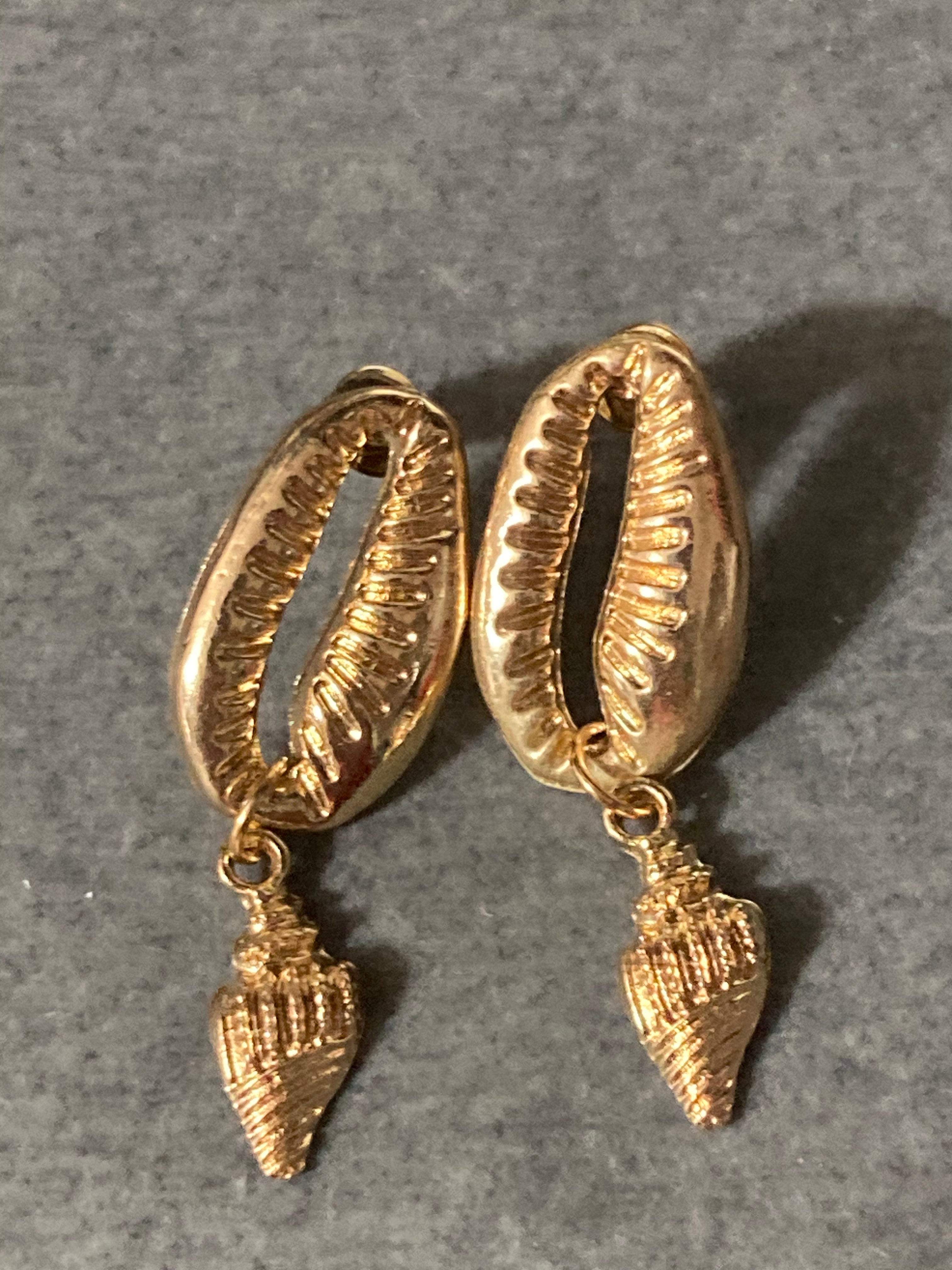 Gold conch shell nautical drop earrings