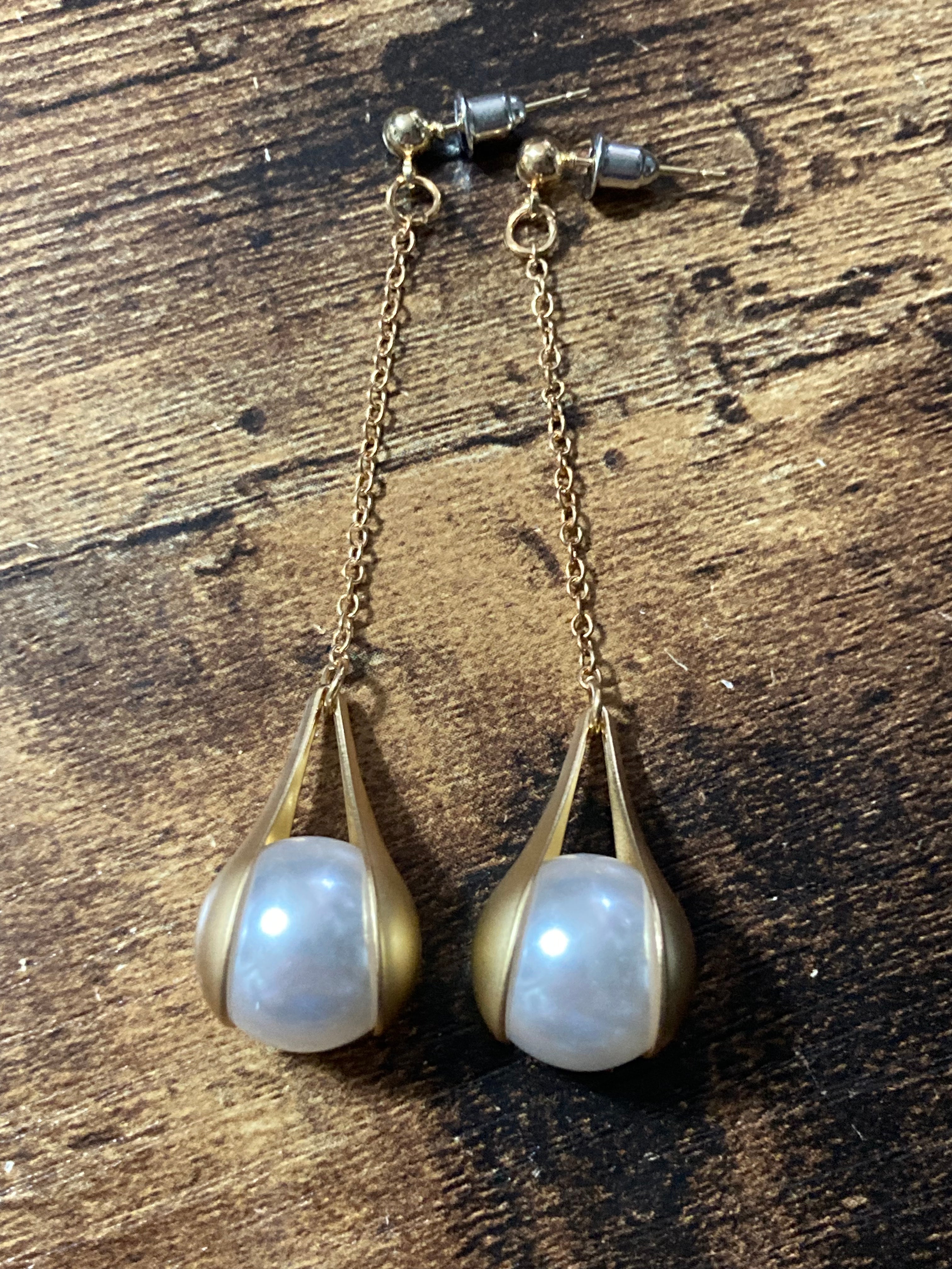 Long gold chain link pearl earrings